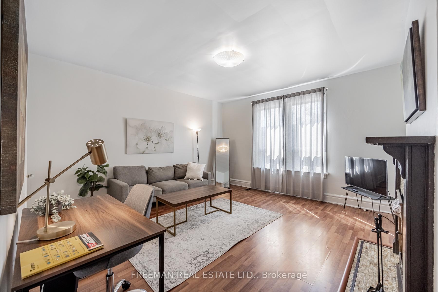 Photo 14 of 641 Bathurst Street, Toronto, University — HOMEH