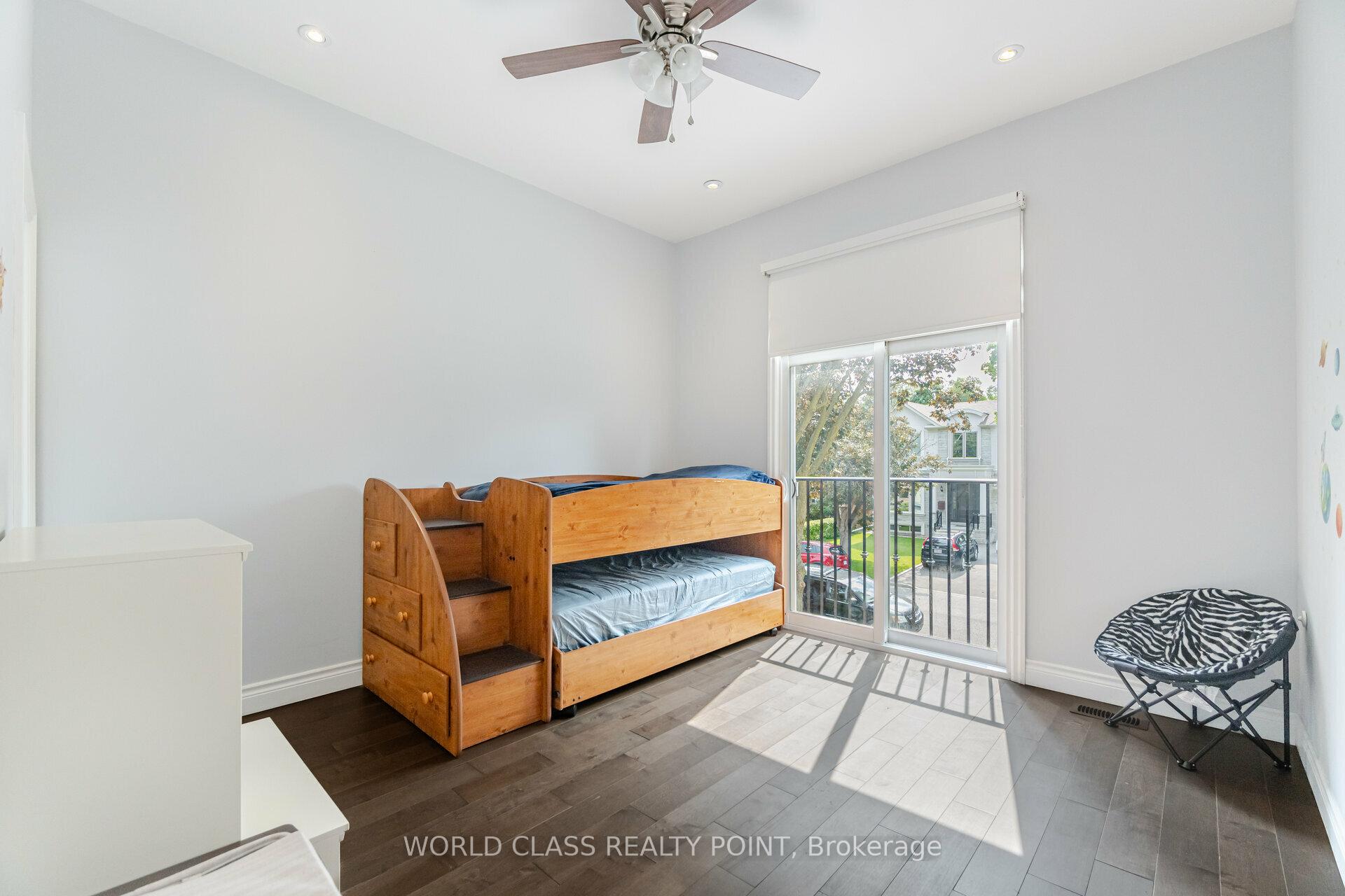 Photo 24 of 41 Howarth Avenue, Scarborough, Wexford-Maryvale — HOMEH