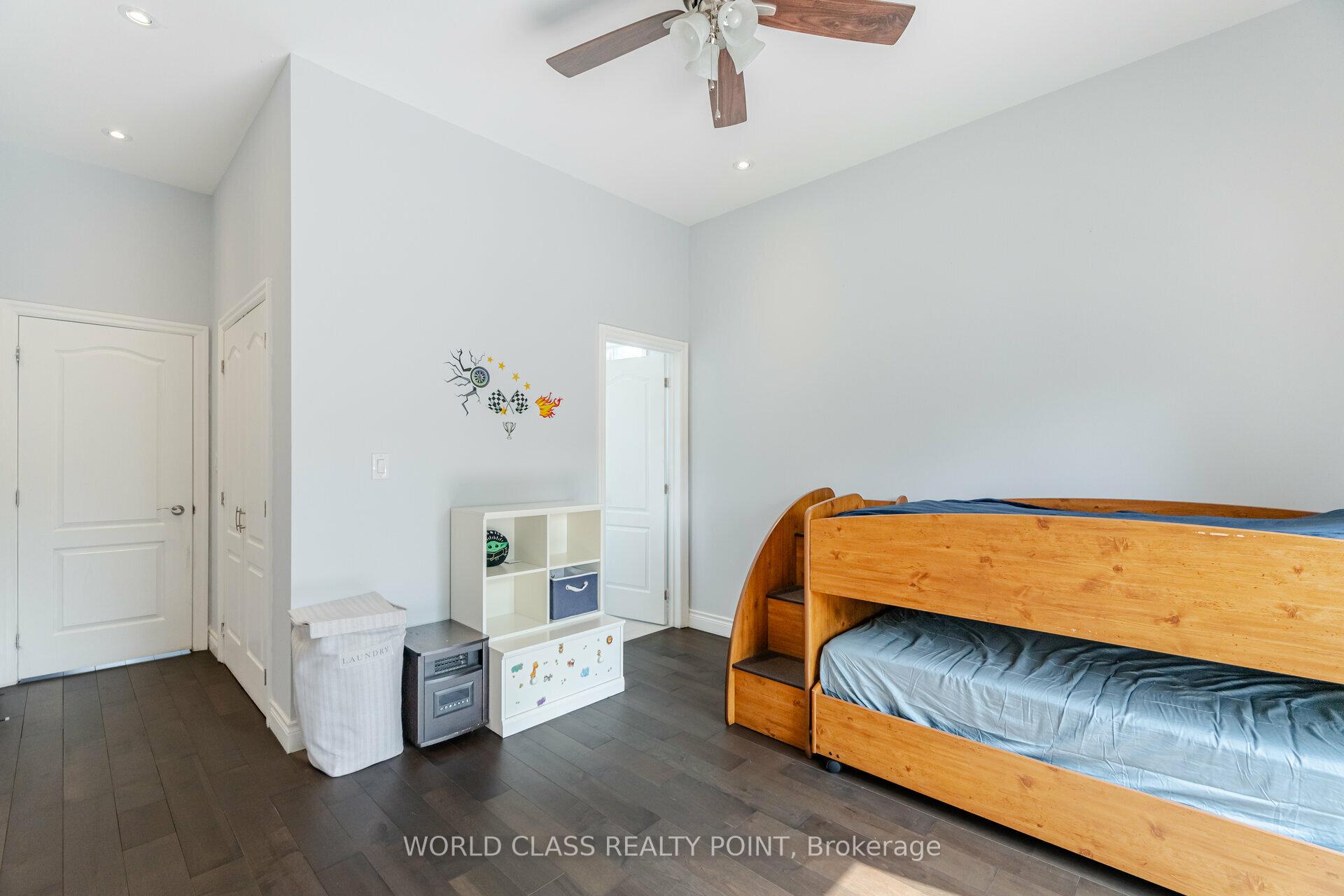 Photo 25 of 41 Howarth Avenue, Scarborough, Wexford-Maryvale — HOMEH