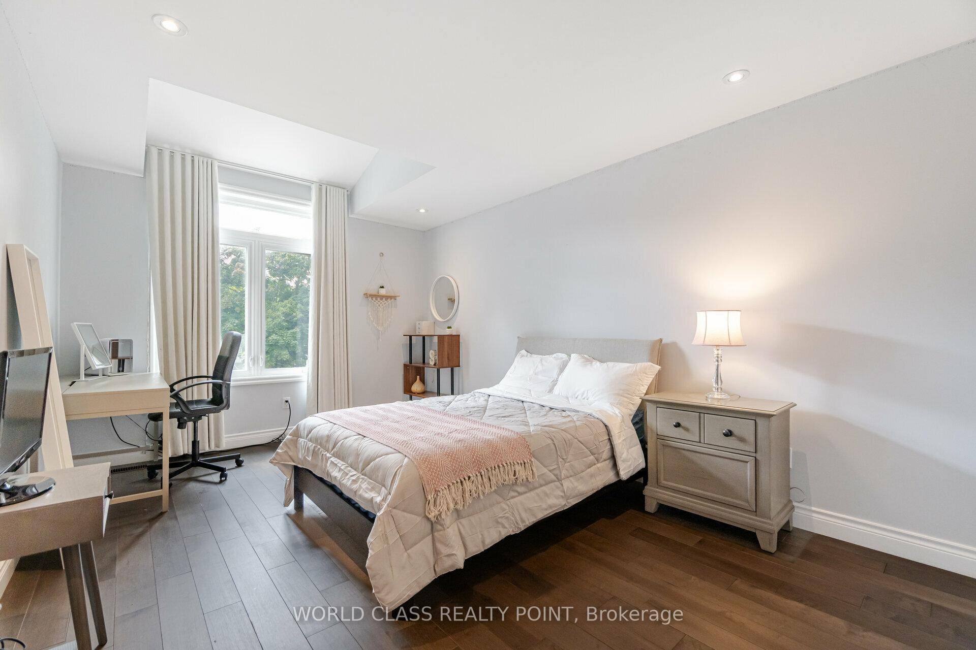 Photo 29 of 41 Howarth Avenue, Scarborough, Wexford-Maryvale — HOMEH