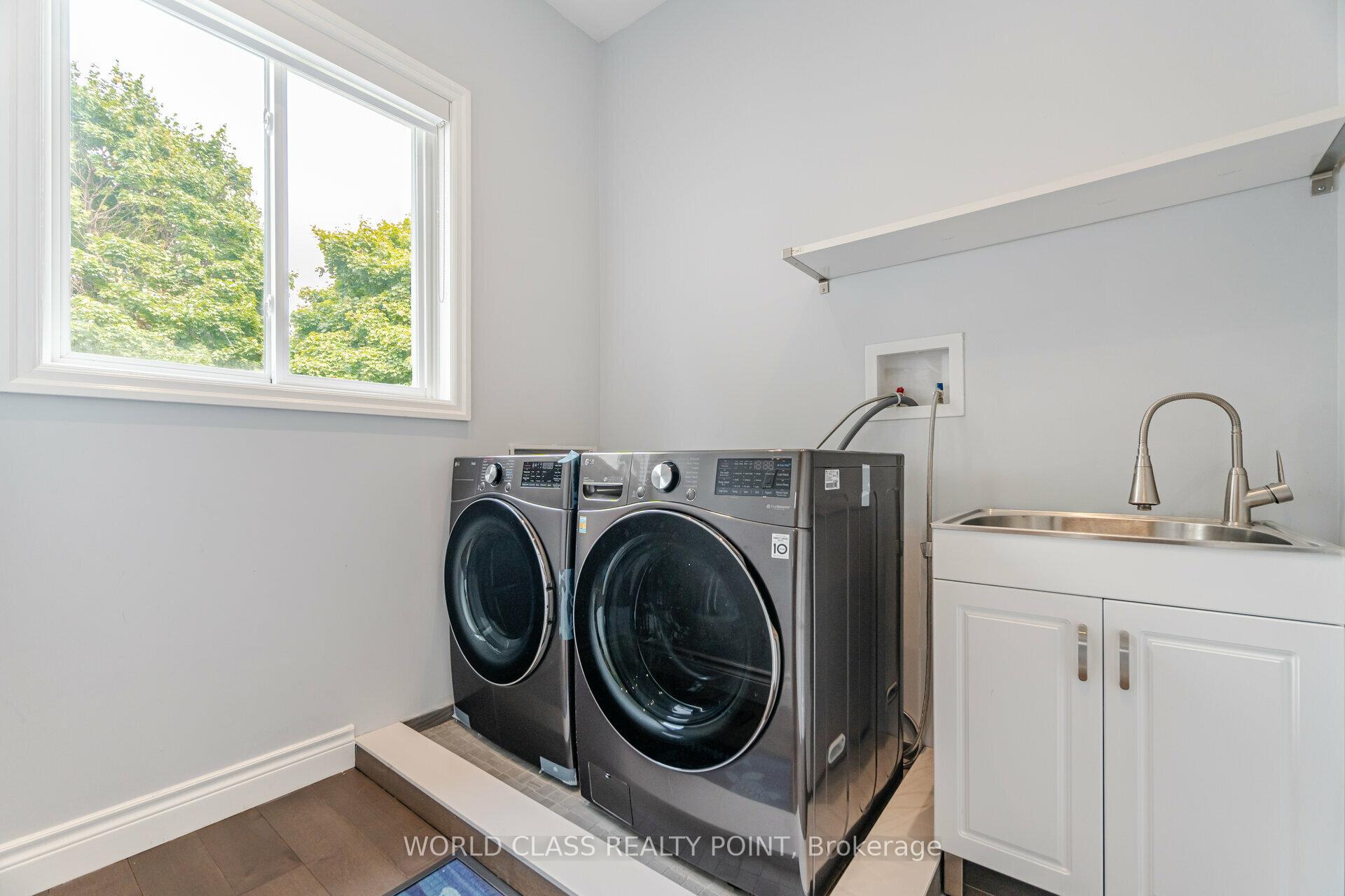 Photo 32 of 41 Howarth Avenue, Scarborough, Wexford-Maryvale — HOMEH