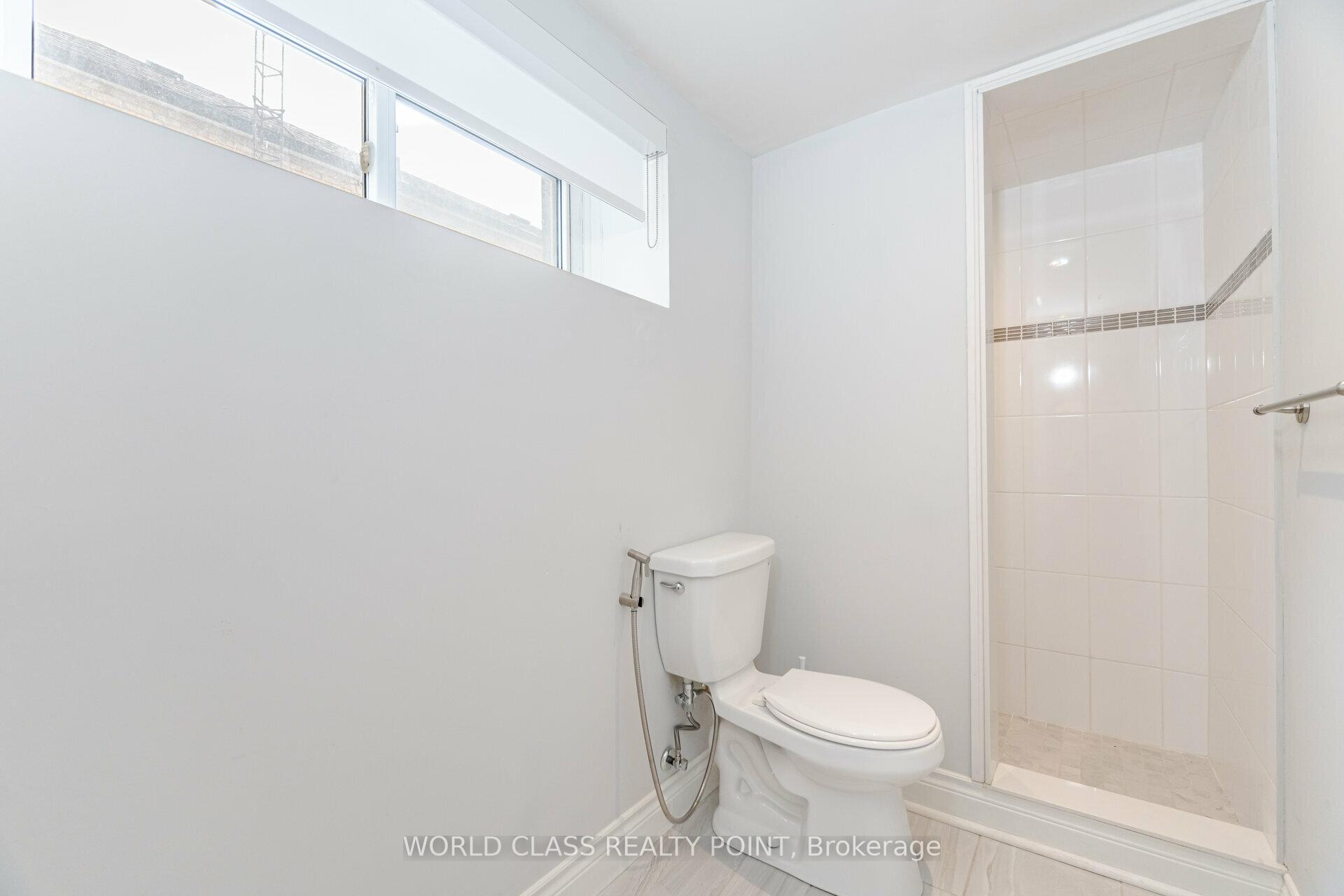 Photo 38 of 41 Howarth Avenue, Scarborough, Wexford-Maryvale — HOMEH