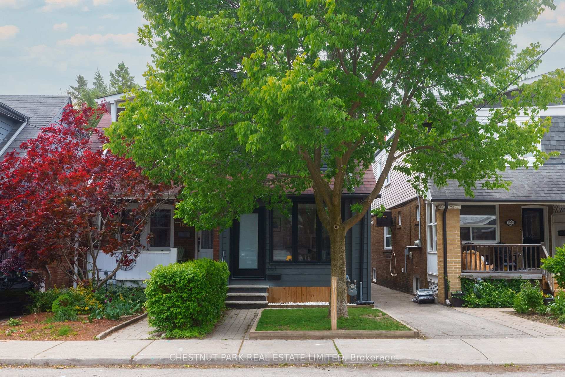 Photo 2 of 161 Queensdale Avenue, Toronto, Danforth Village-East York — HOMEH
