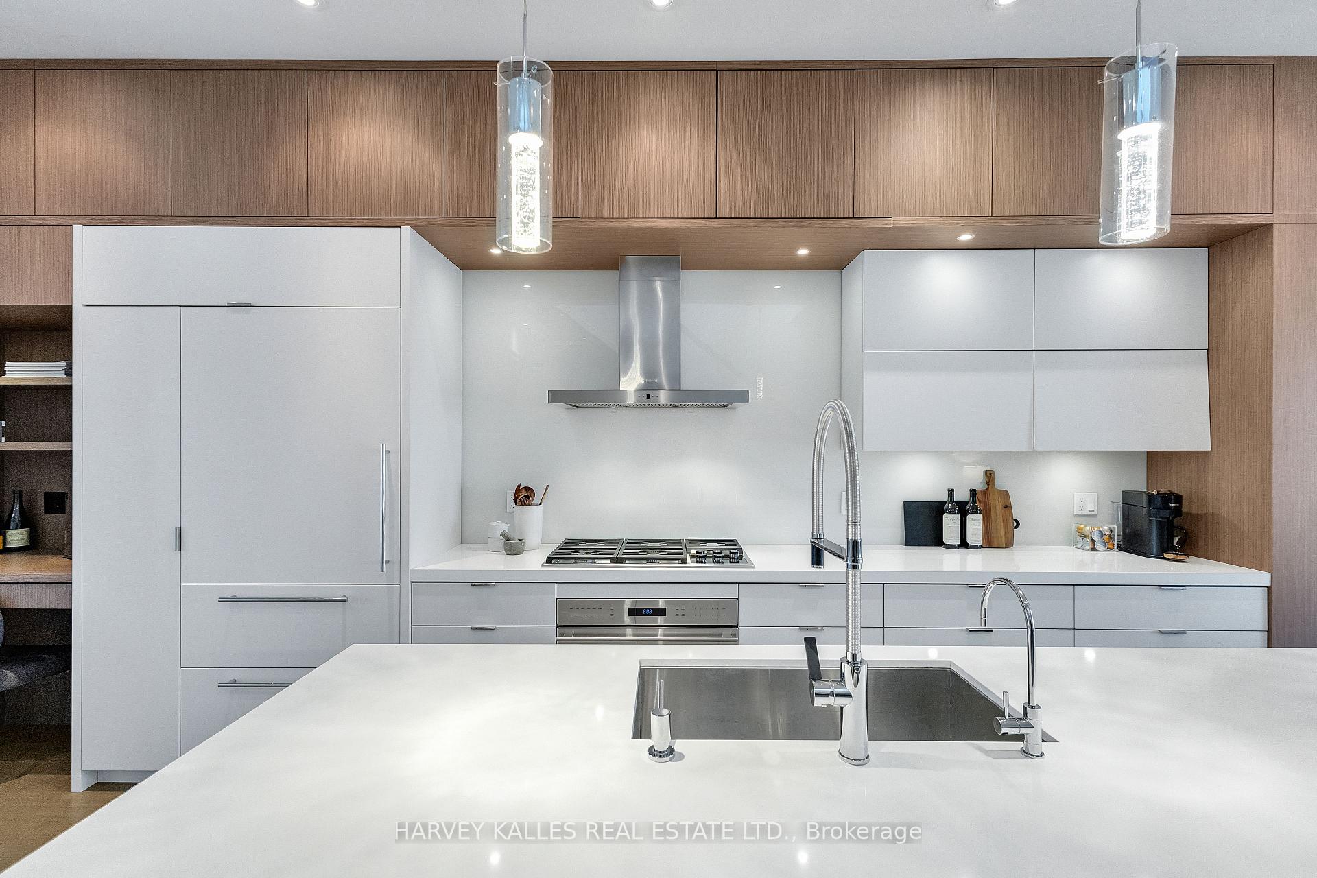Photo 14 of 172A Lawrence Avenue E, Toronto, Lawrence Park North — HOMEH