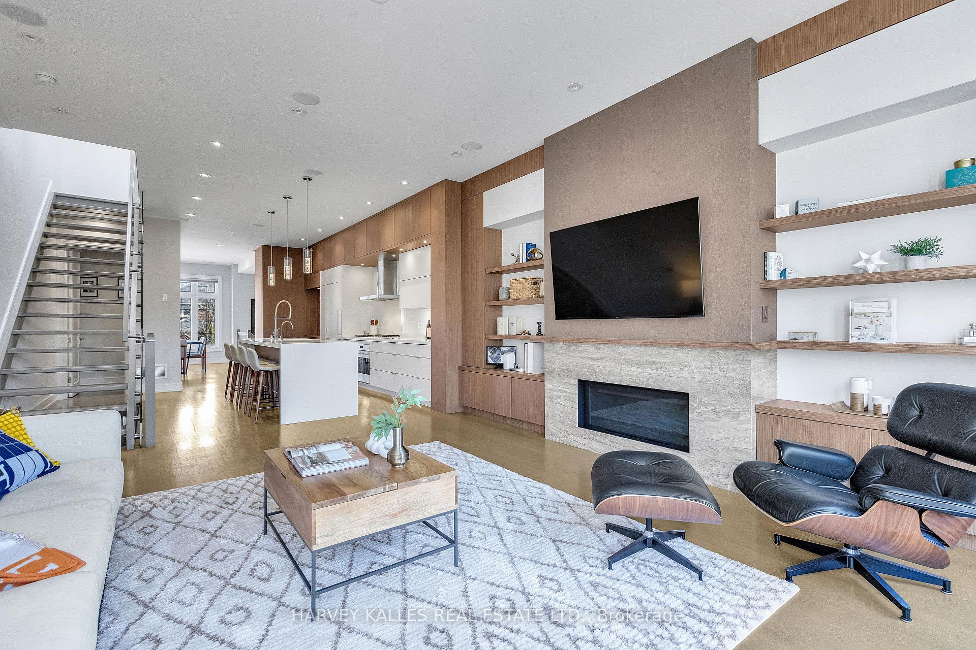Photo 20 of 172A Lawrence Avenue E, Toronto, Lawrence Park North — HOMEH