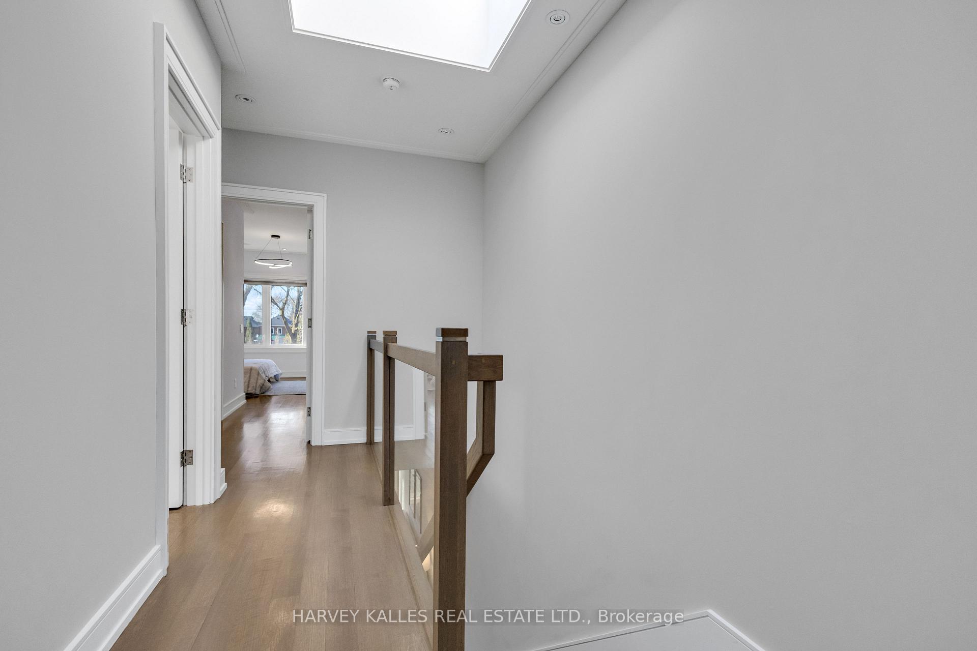Photo 25 of 172A Lawrence Avenue E, Toronto, Lawrence Park North — HOMEH