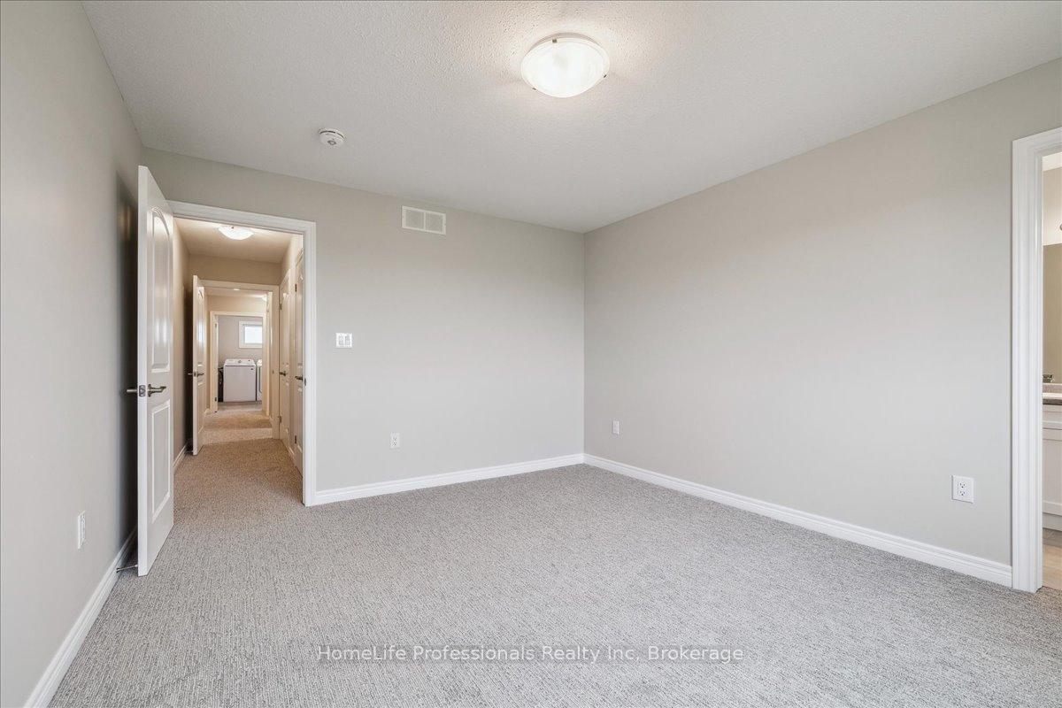 Photo 23 of 75 Elvira Way, Thorold, Rolling Meadows — HOMEH
