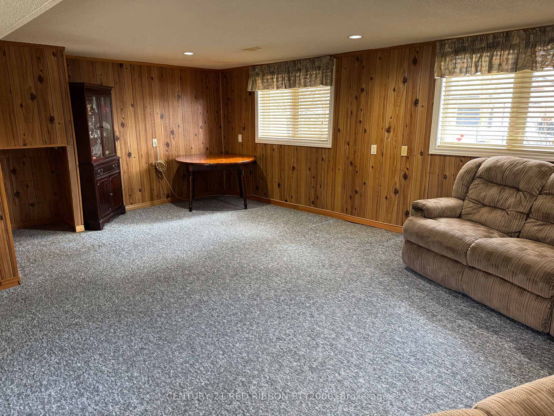 Photo 26 of 334 Helen Drive, Strathroy-Caradoc, NW — HOMEH