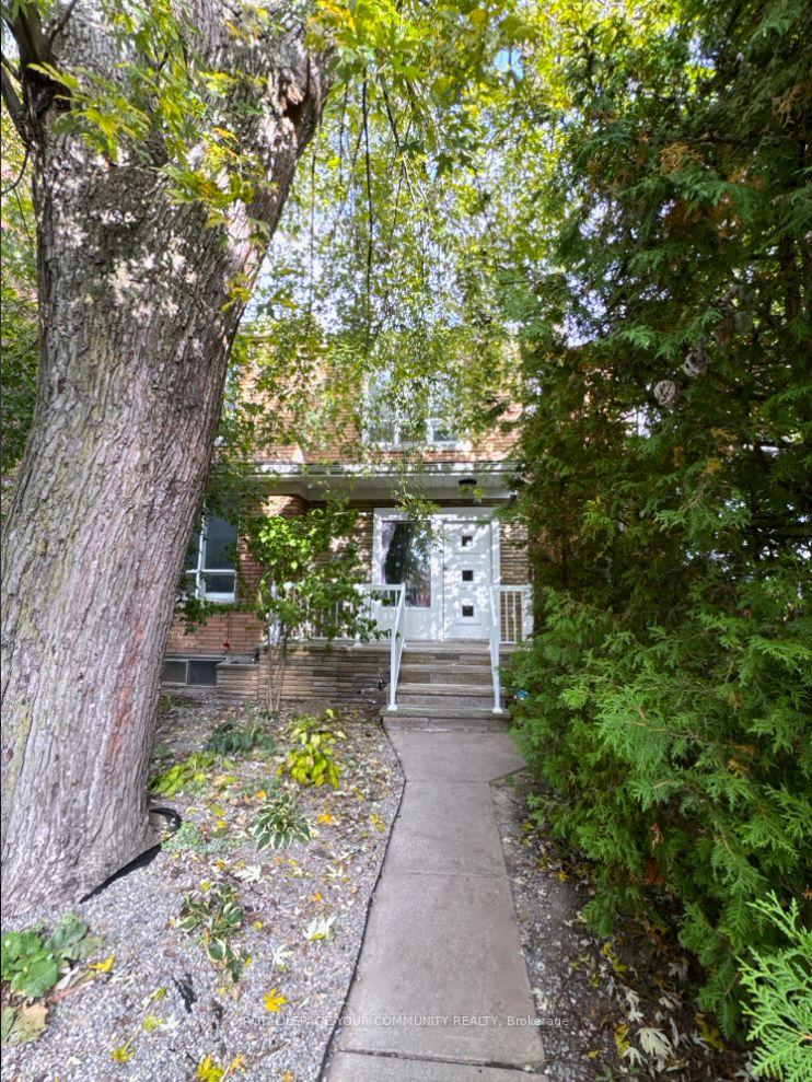 Front of 29 Raglan Avenue
