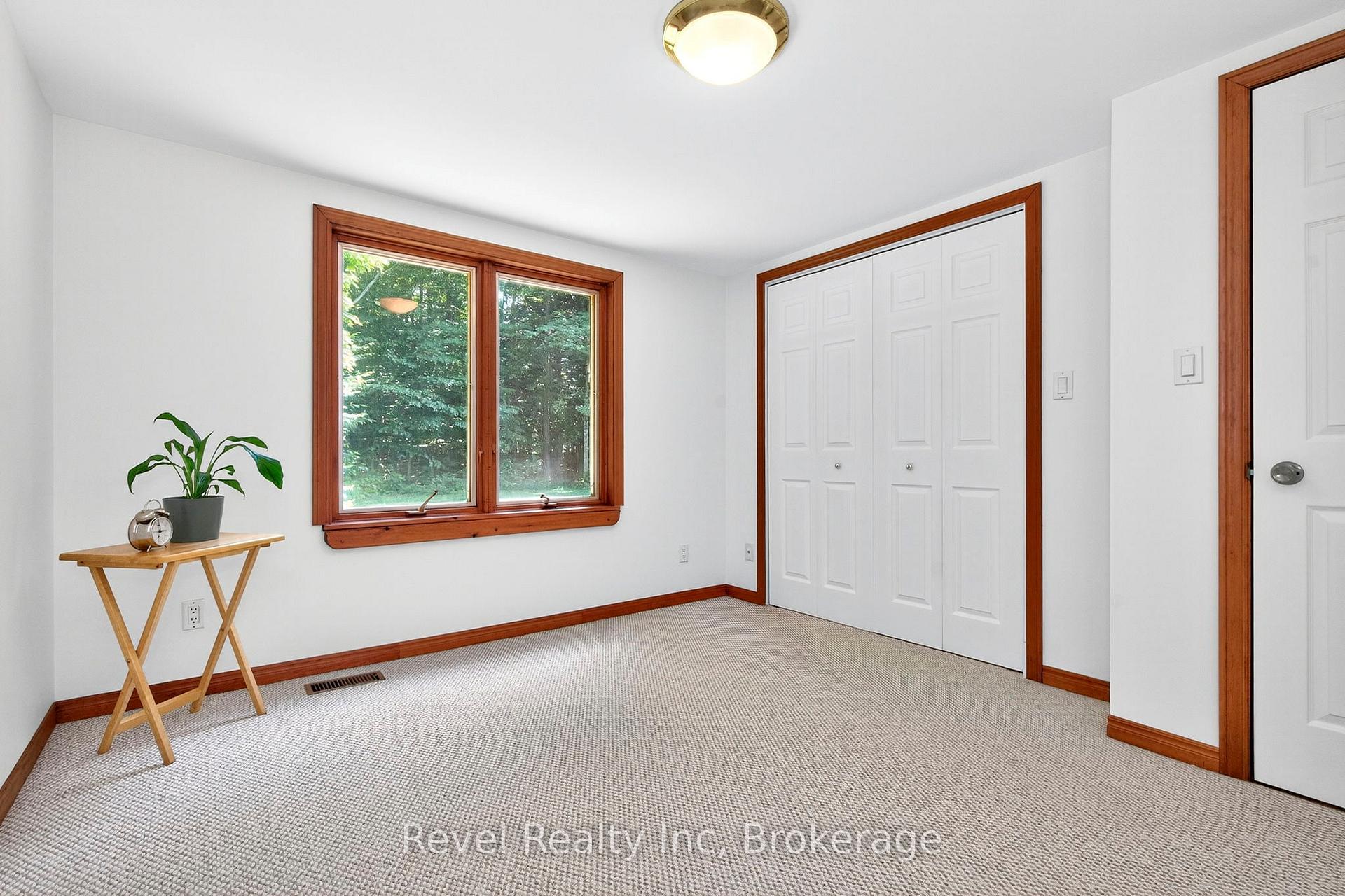 Photo 13 of 33 Belcourt Crescent, Tiny, Rural Tiny — HOMEH