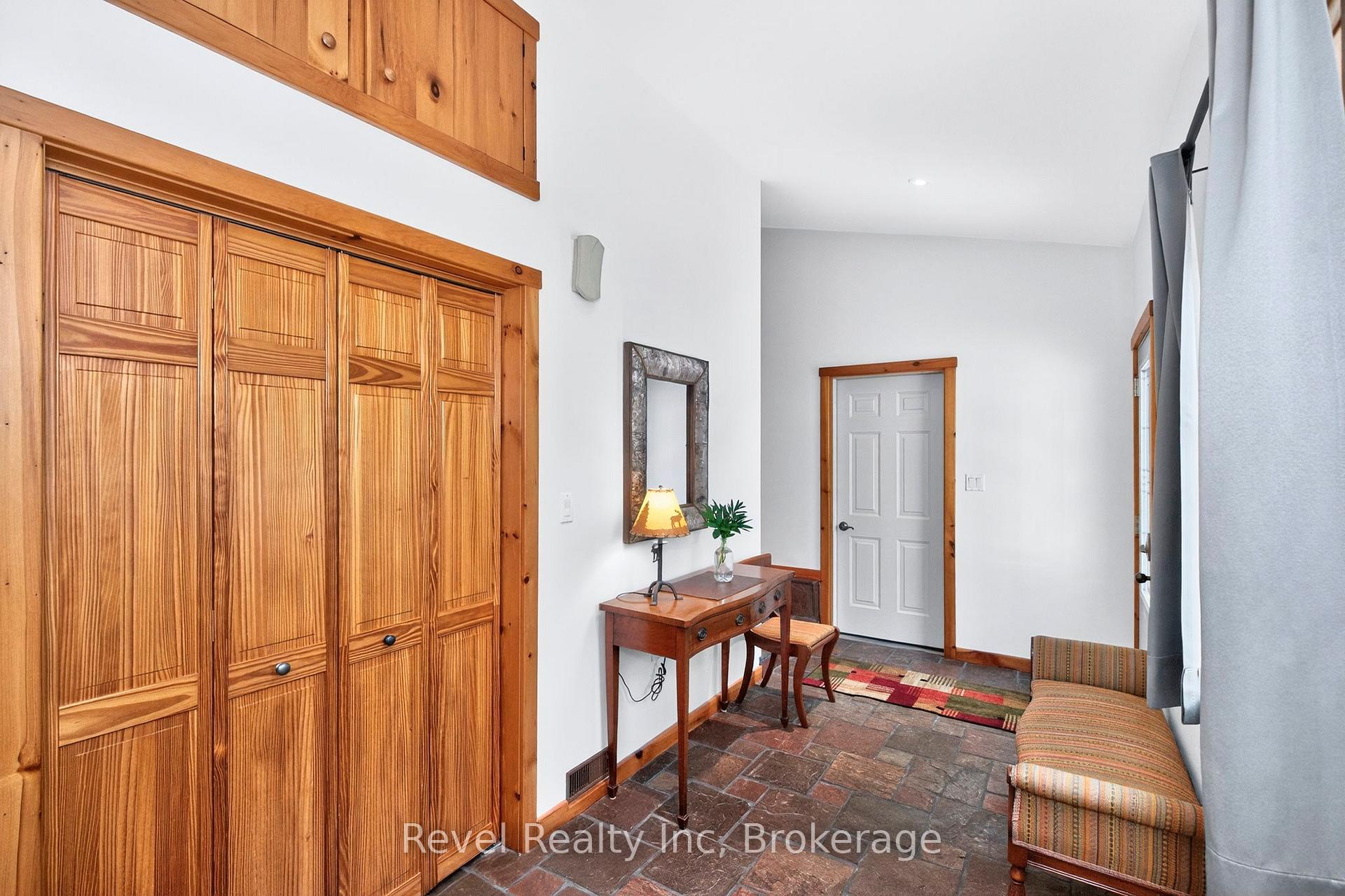 Photo 21 of 33 Belcourt Crescent, Tiny, Rural Tiny — HOMEH