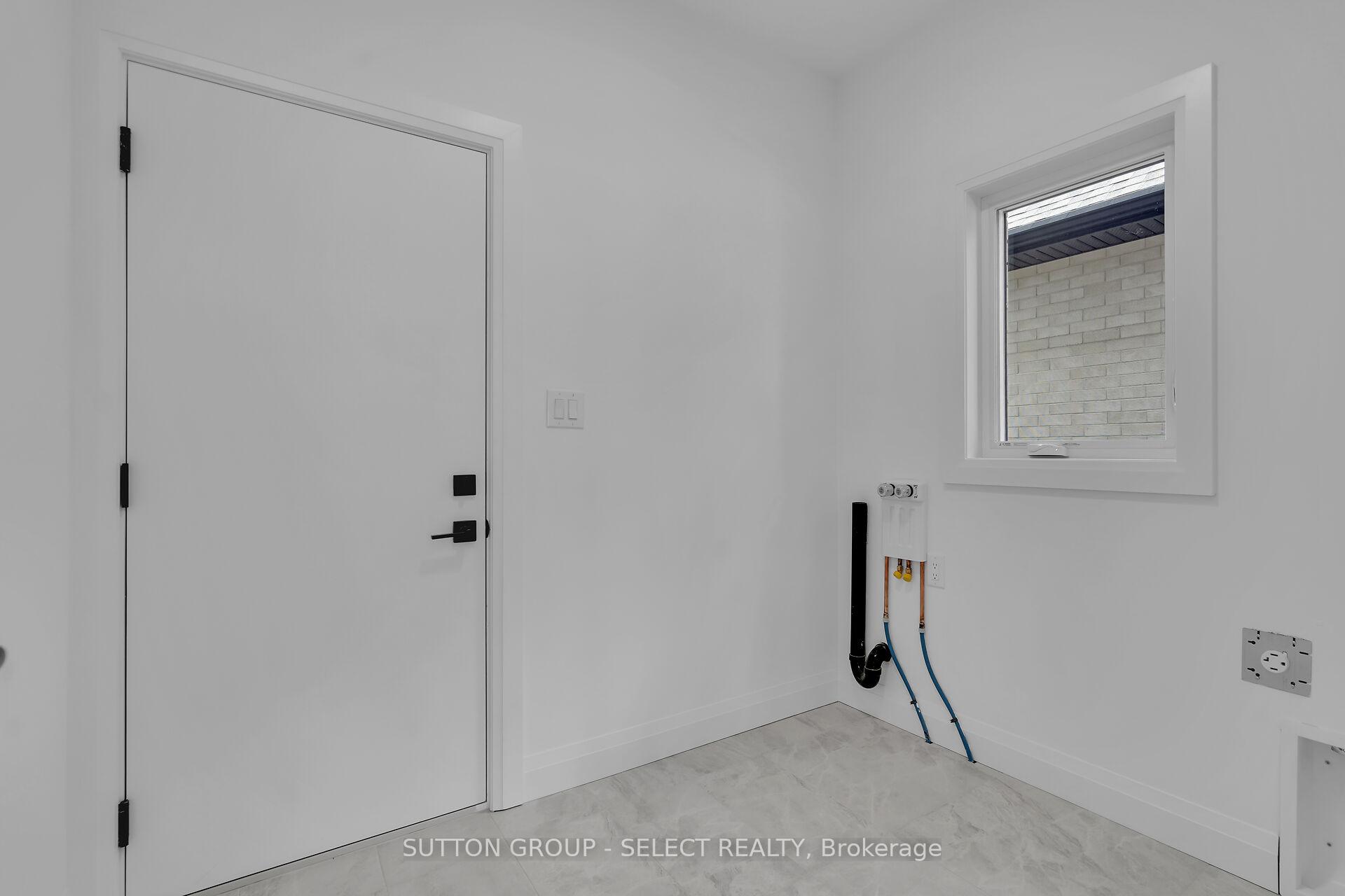 Photo 17 of 9 Briscoe Crescent, Strathroy-Caradoc, NE — HOMEH