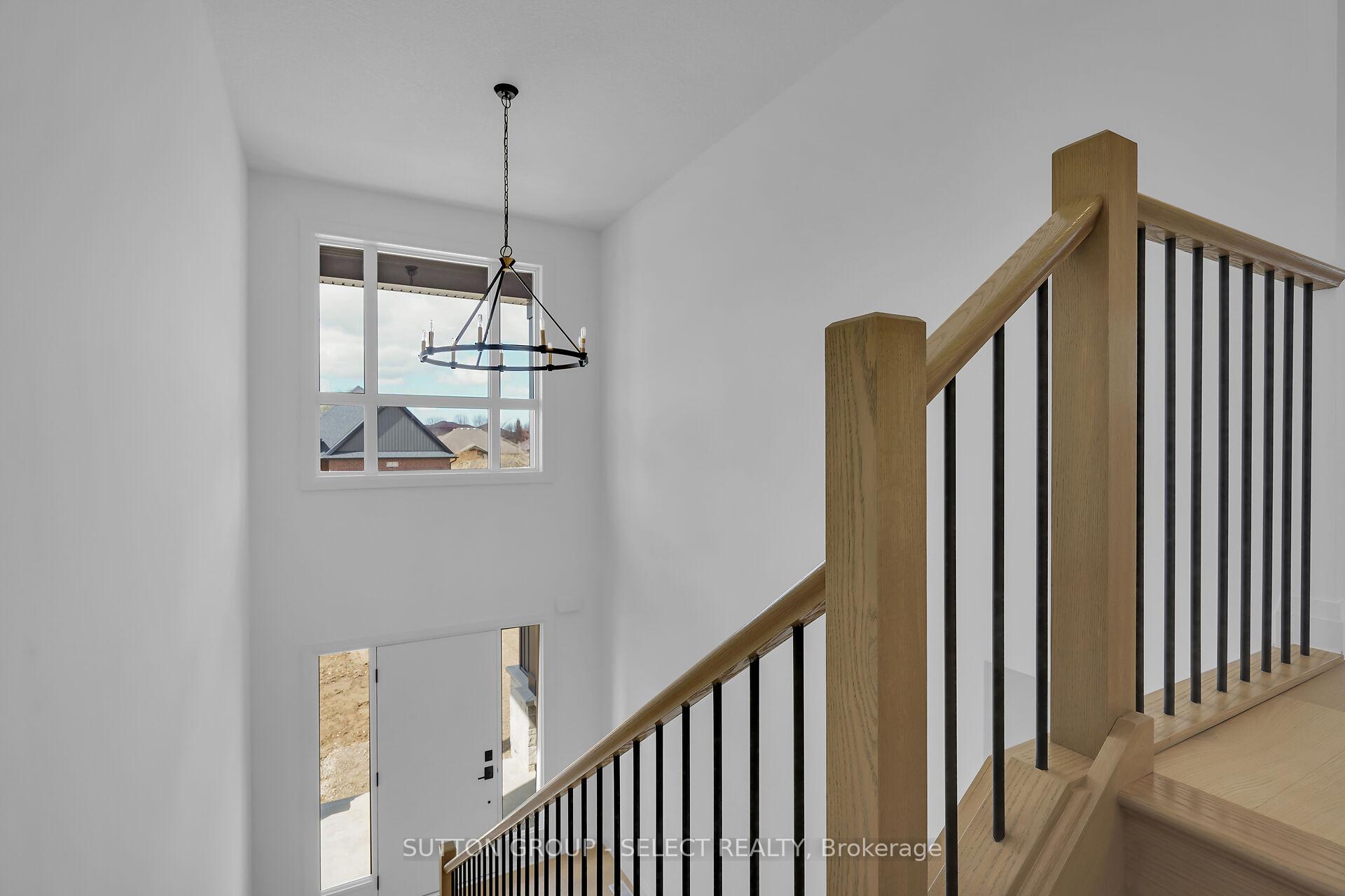 Photo 18 of 9 Briscoe Crescent, Strathroy-Caradoc, NE — HOMEH