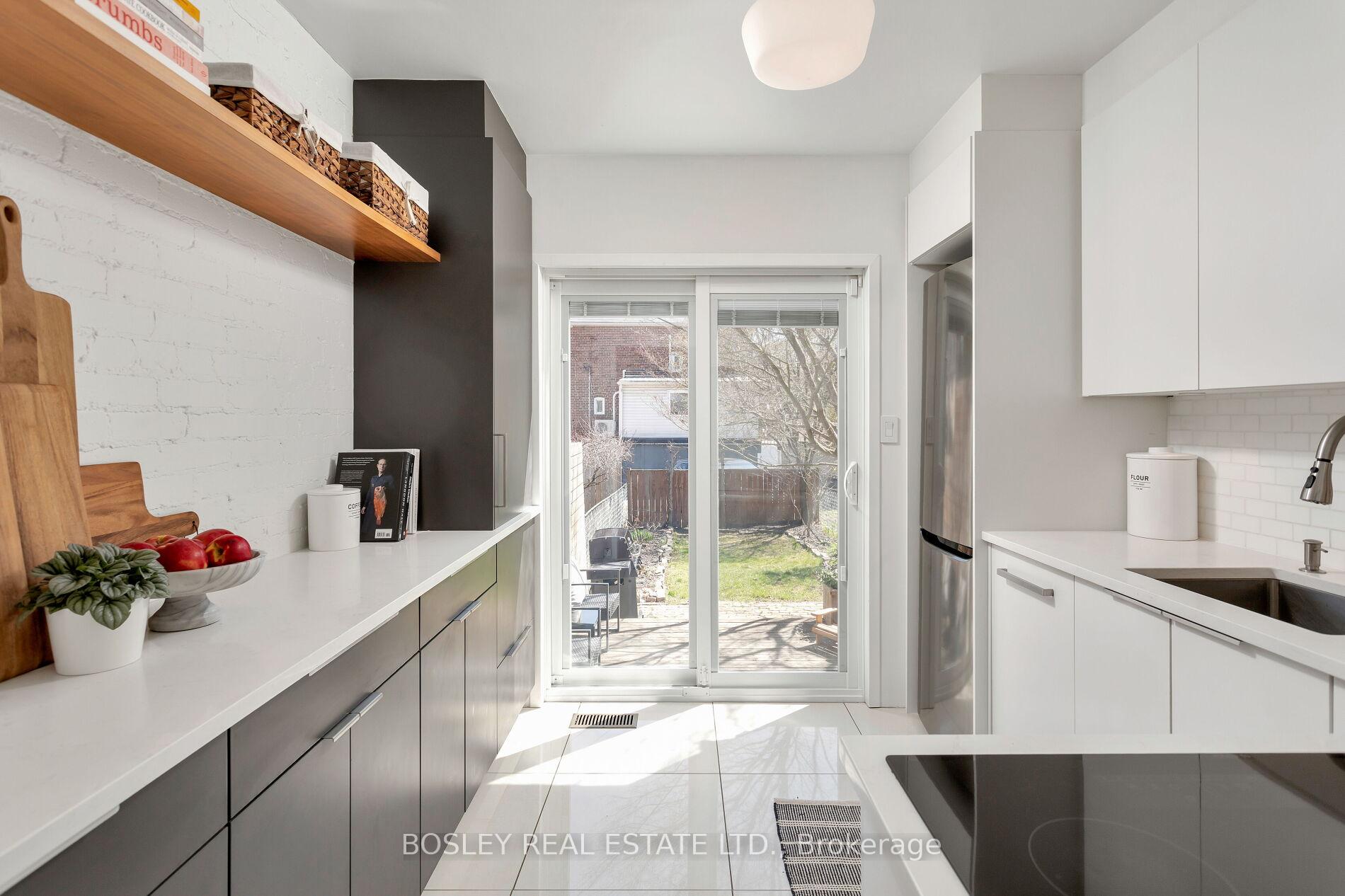 Photo 14 of 145 Glenforest Road, Toronto, Lawrence Park North — HOMEH