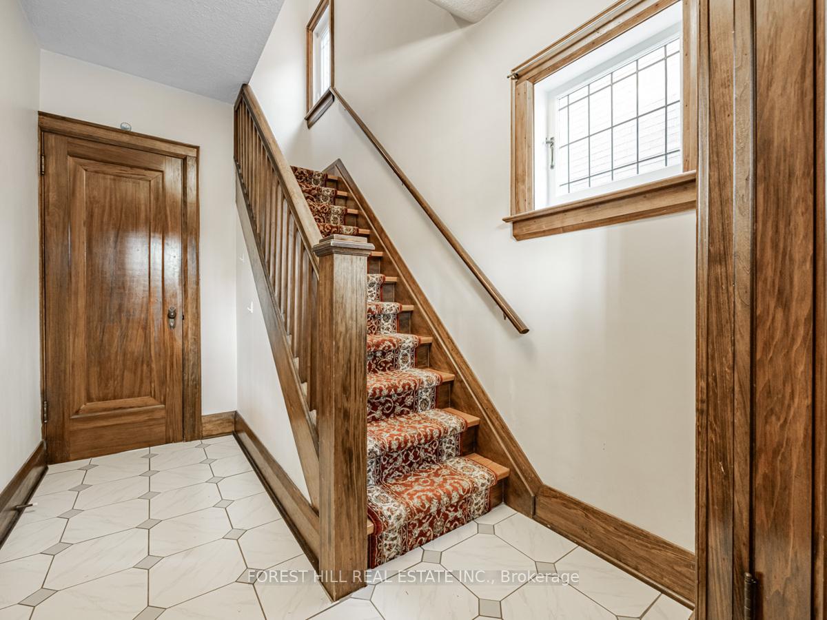 Photo 2 of 96 Roe Avenue, Toronto, Lawrence Park North — HOMEH