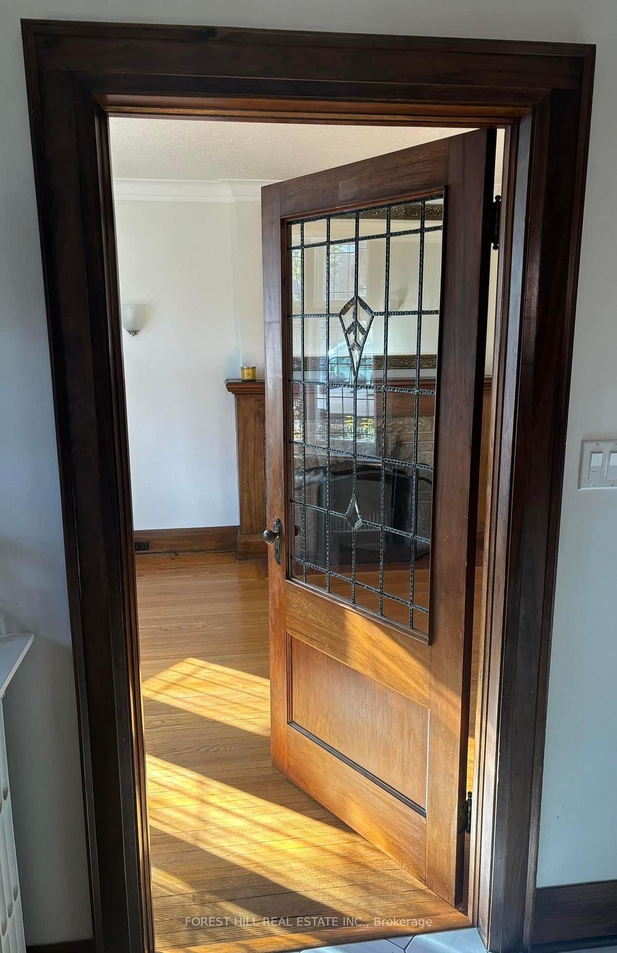 Photo 4 of 96 Roe Avenue, Toronto, Lawrence Park North — HOMEH