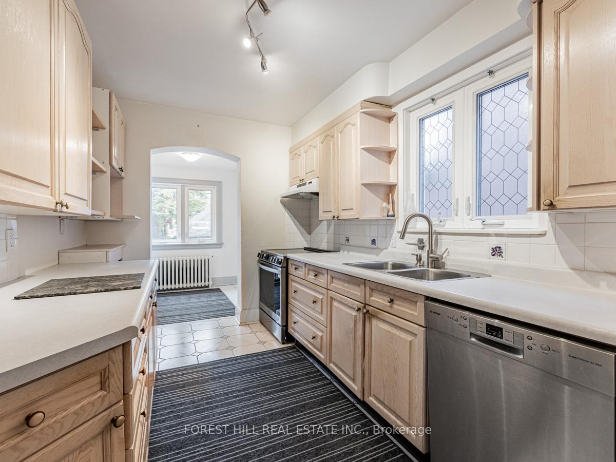Photo 12 of 96 Roe Avenue, Toronto, Lawrence Park North — HOMEH