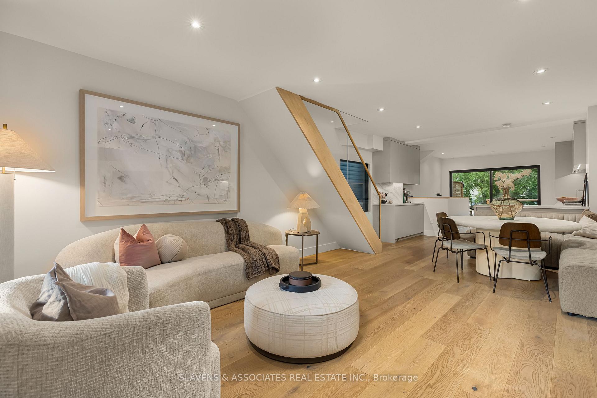 Photo 4 of 105 King Edward Avenue, Toronto, Woodbine-Lumsden — HOMEH