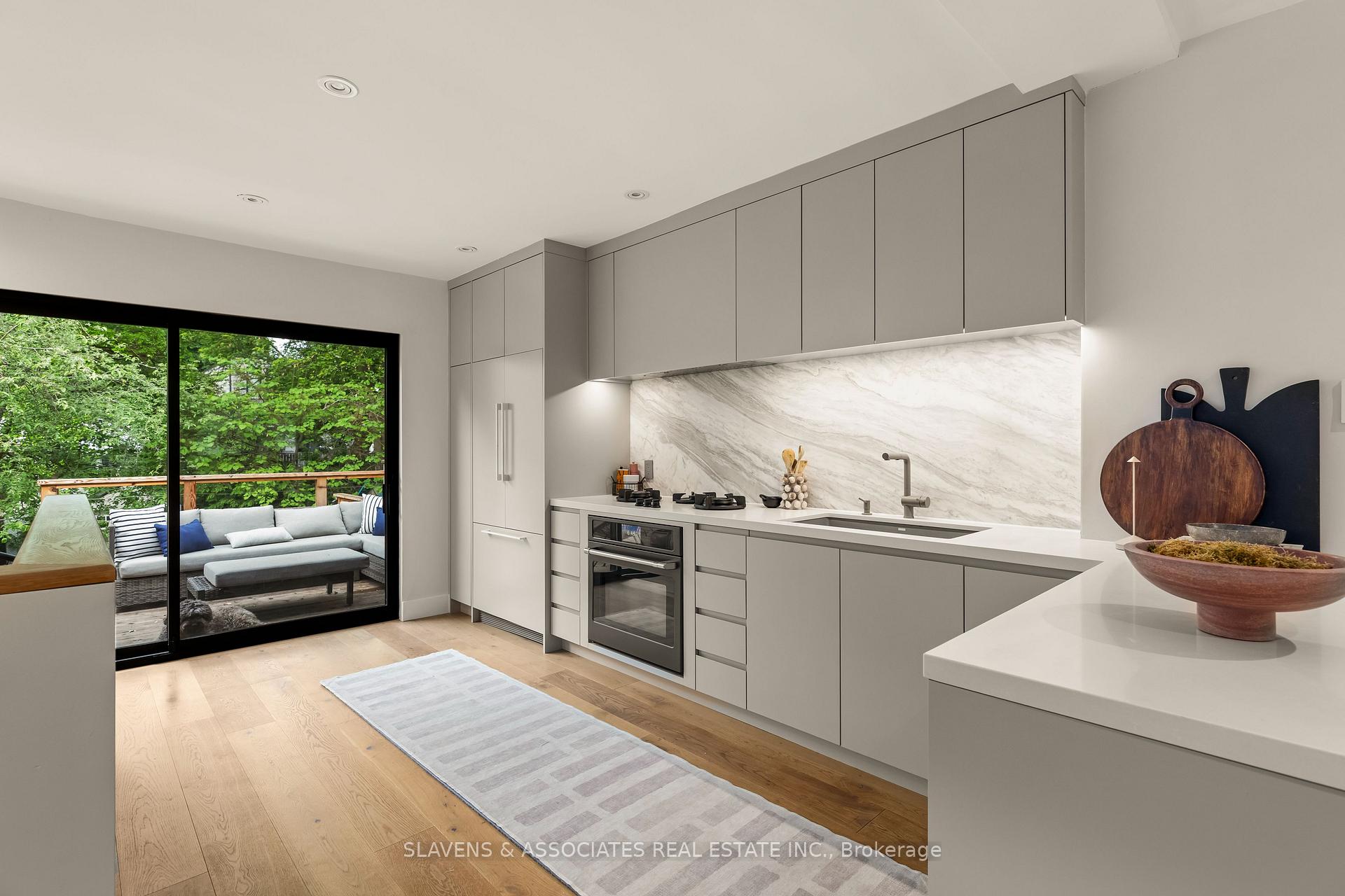 Photo 11 of 105 King Edward Avenue, Toronto, Woodbine-Lumsden — HOMEH