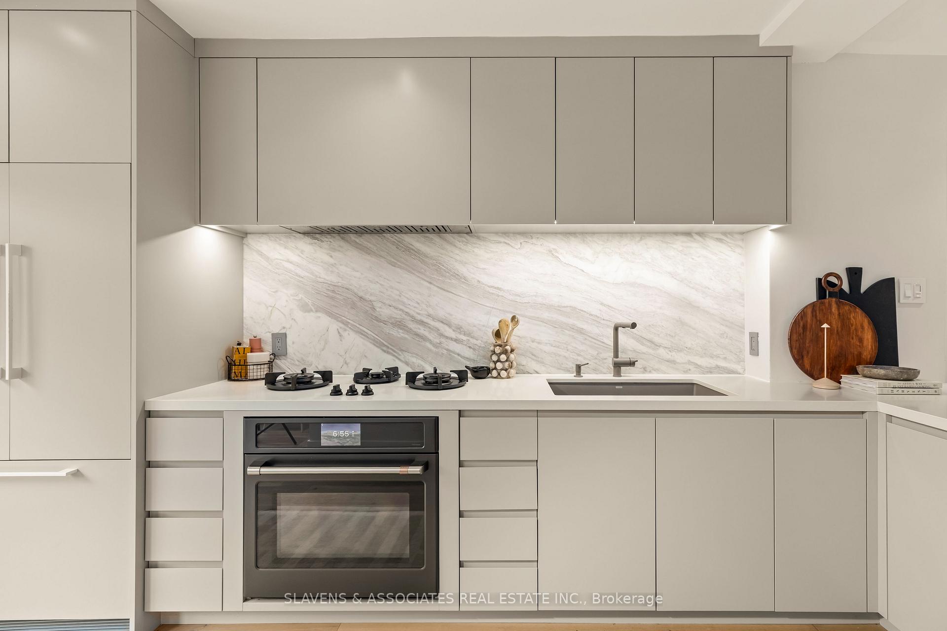 Photo 13 of 105 King Edward Avenue, Toronto, Woodbine-Lumsden — HOMEH