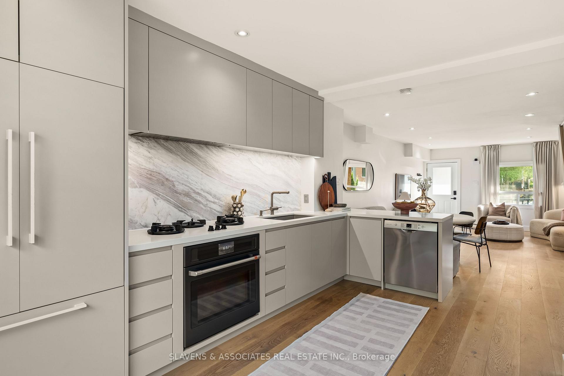 Photo 14 of 105 King Edward Avenue, Toronto, Woodbine-Lumsden — HOMEH