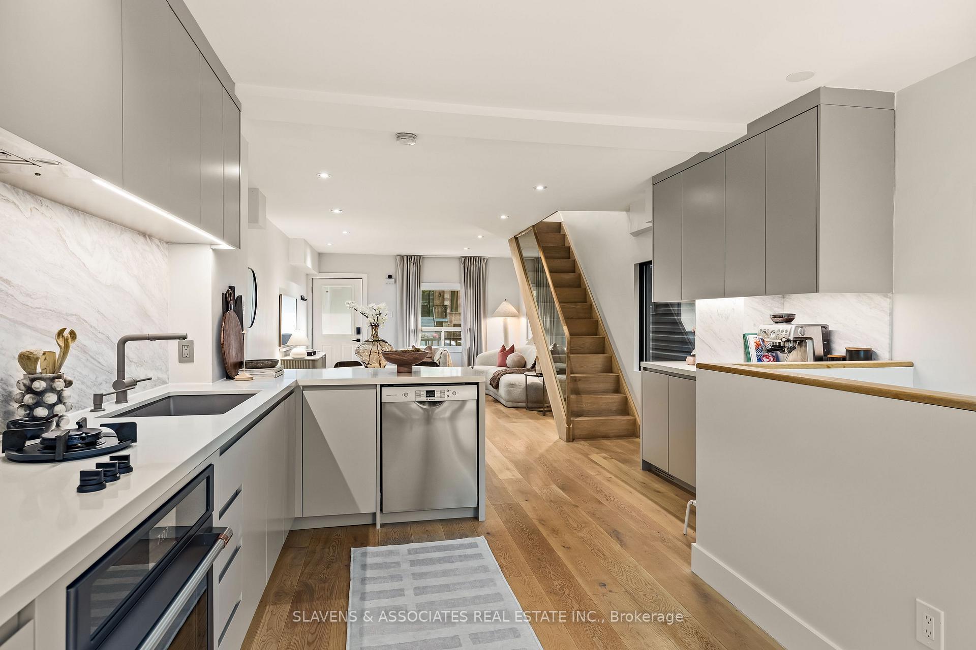 Photo 15 of 105 King Edward Avenue, Toronto, Woodbine-Lumsden — HOMEH