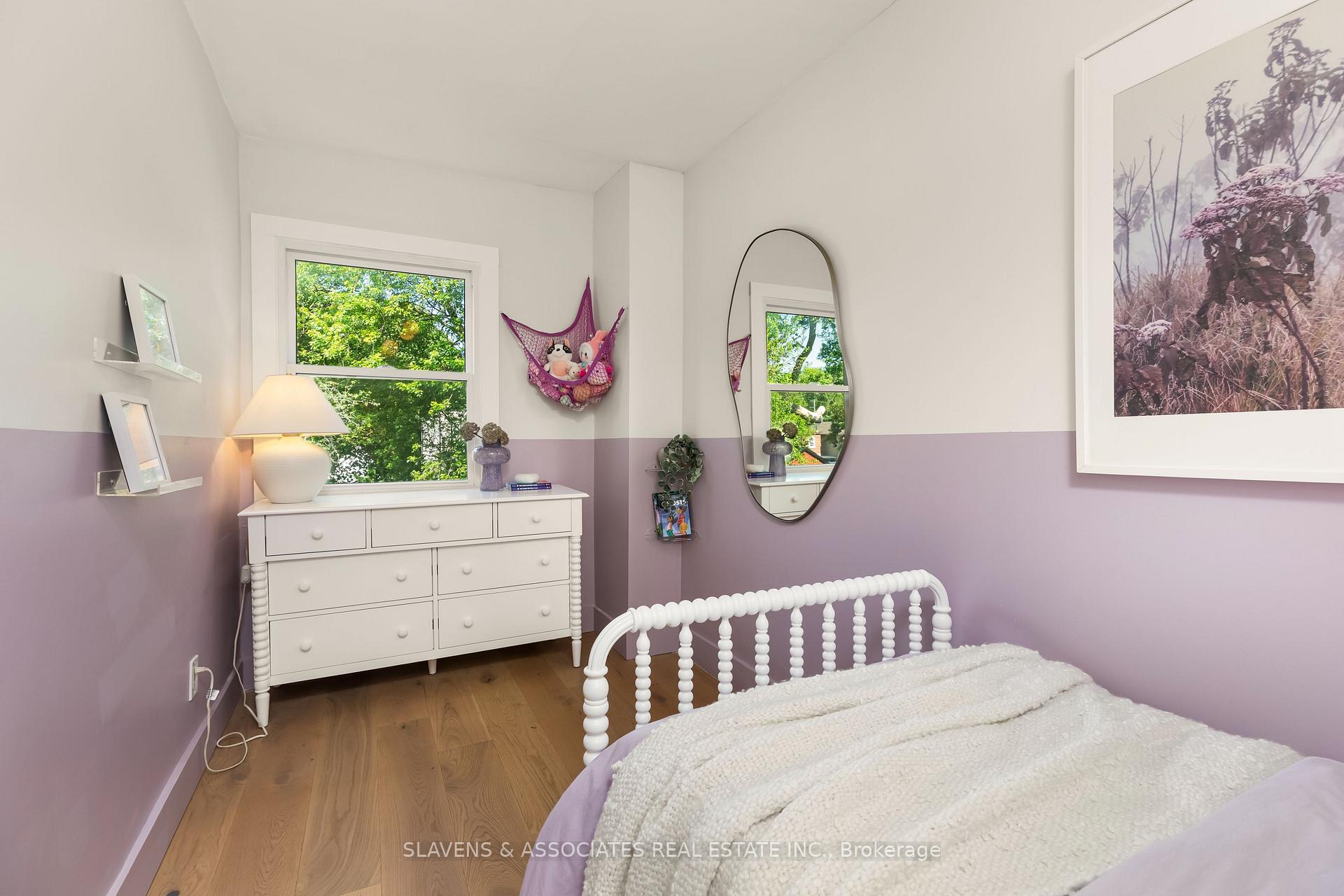 Photo 20 of 105 King Edward Avenue, Toronto, Woodbine-Lumsden — HOMEH