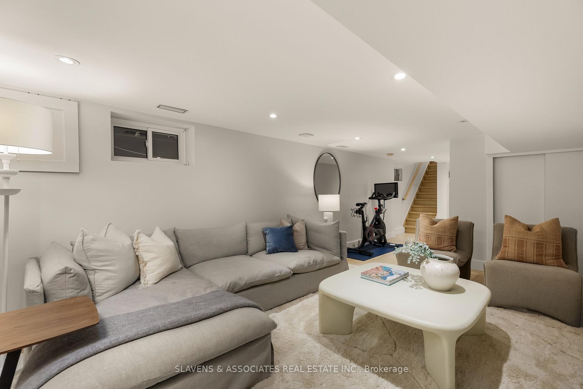 Photo 26 of 105 King Edward Avenue, Toronto, Woodbine-Lumsden — HOMEH