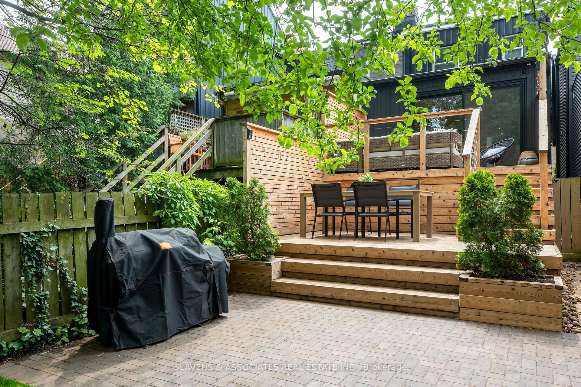 Photo 35 of 105 King Edward Avenue, Toronto, Woodbine-Lumsden — HOMEH