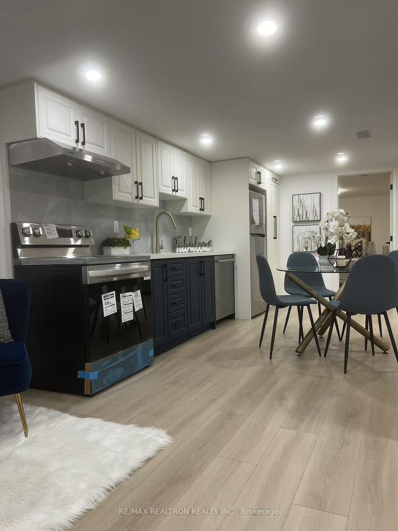 Photo 8 of Unit Upper, 85 Springdale Boulevard, Toronto, Danforth Village-East York — HOMEH