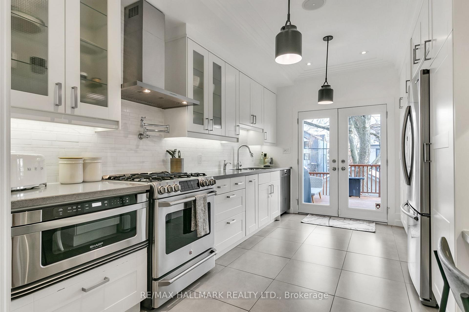 Photo 10 of 223 Bain Avenue, Toronto, North Riverdale — HOMEH