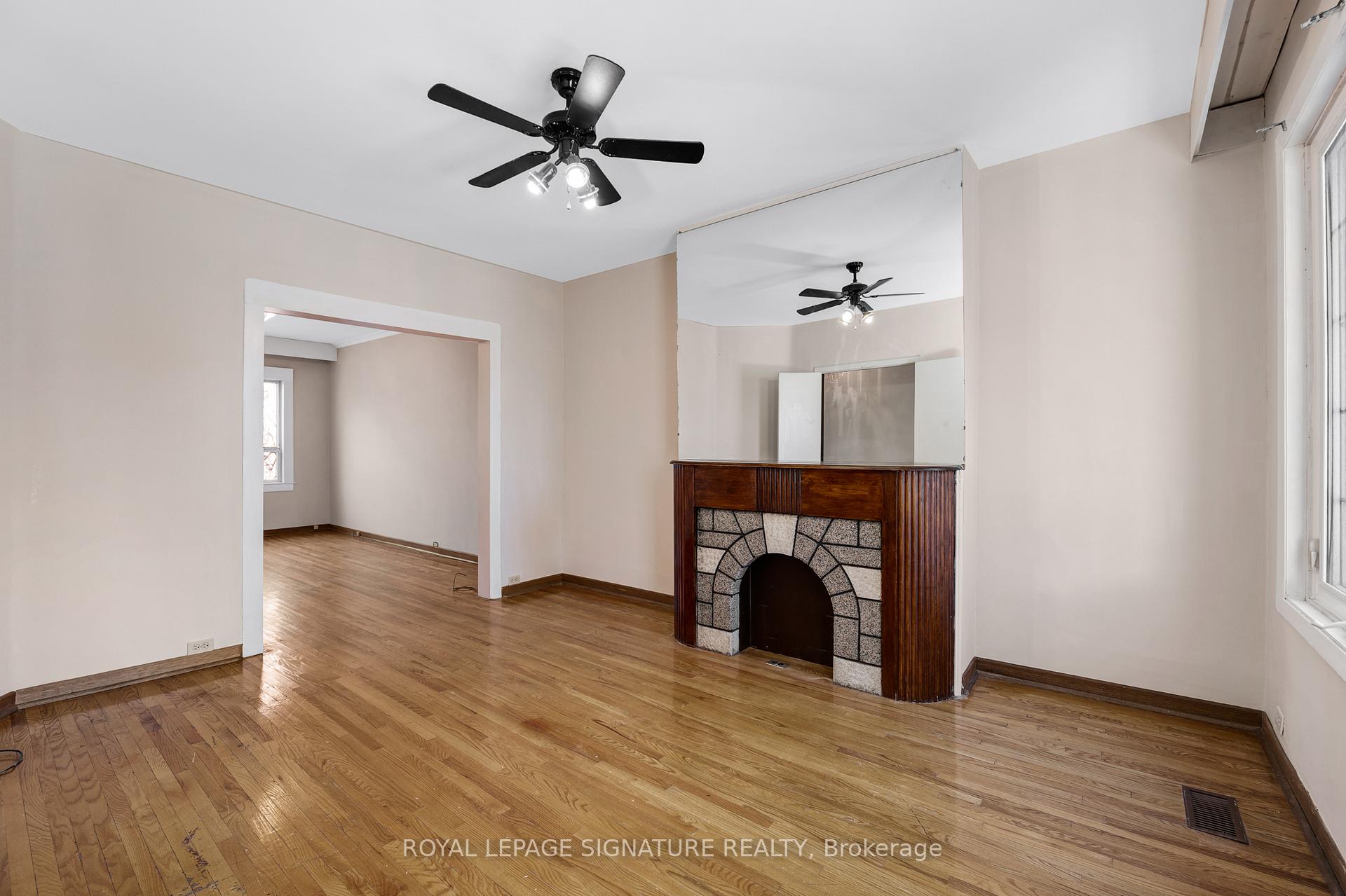 Photo 12 of 172 Sheridan Avenue, Toronto, Little Portugal — HOMEH