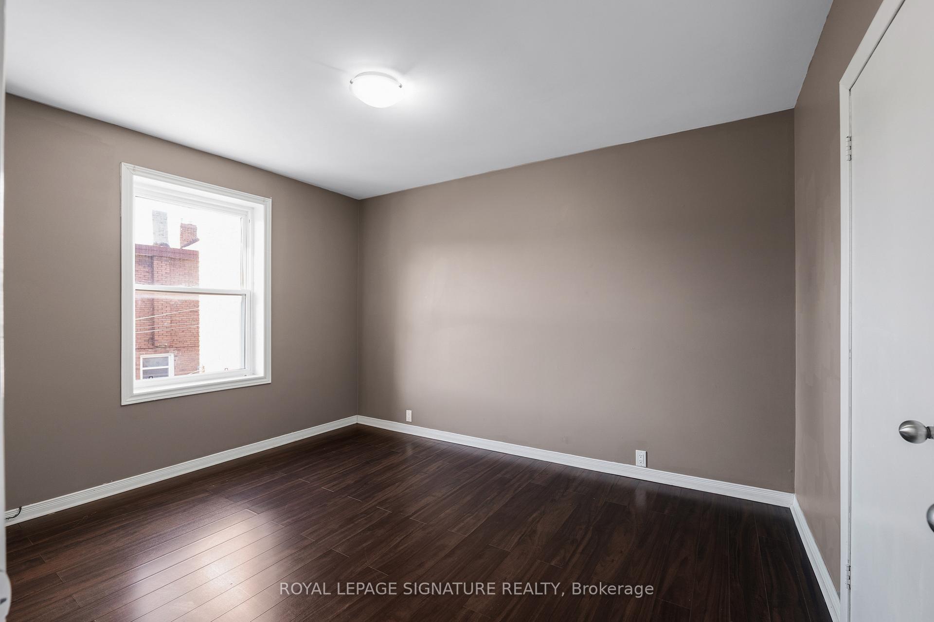 Photo 9 of 172 Sheridan Avenue, Toronto, Little Portugal — HOMEH