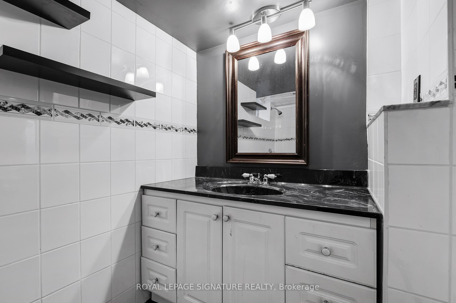Photo 27 of 172 Sheridan Avenue, Toronto, Little Portugal — HOMEH