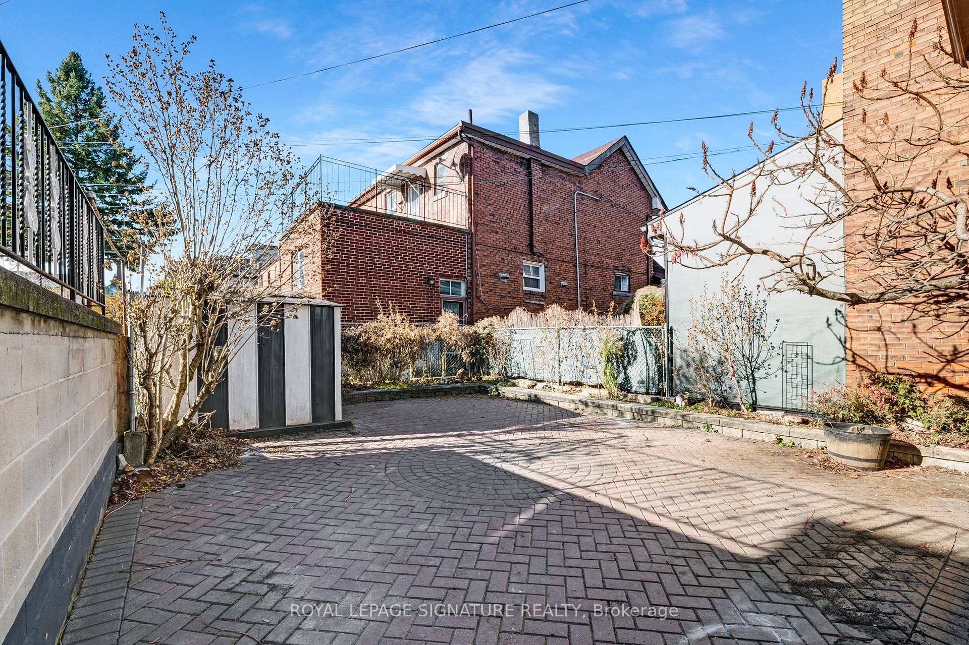 Photo 33 of 172 Sheridan Avenue, Toronto, Little Portugal — HOMEH