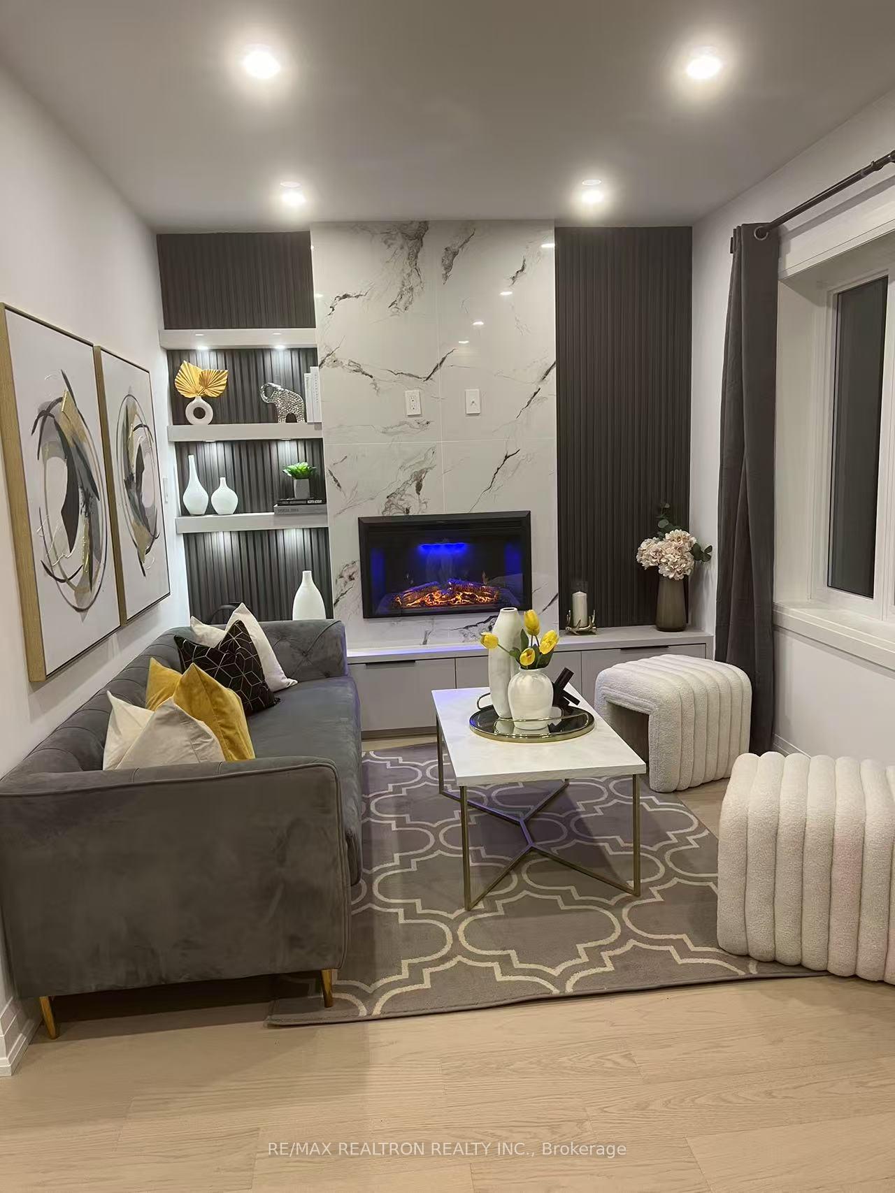 Photo 5 of 85 Springdale Boulevard, Toronto, Danforth Village-East York — HOMEH