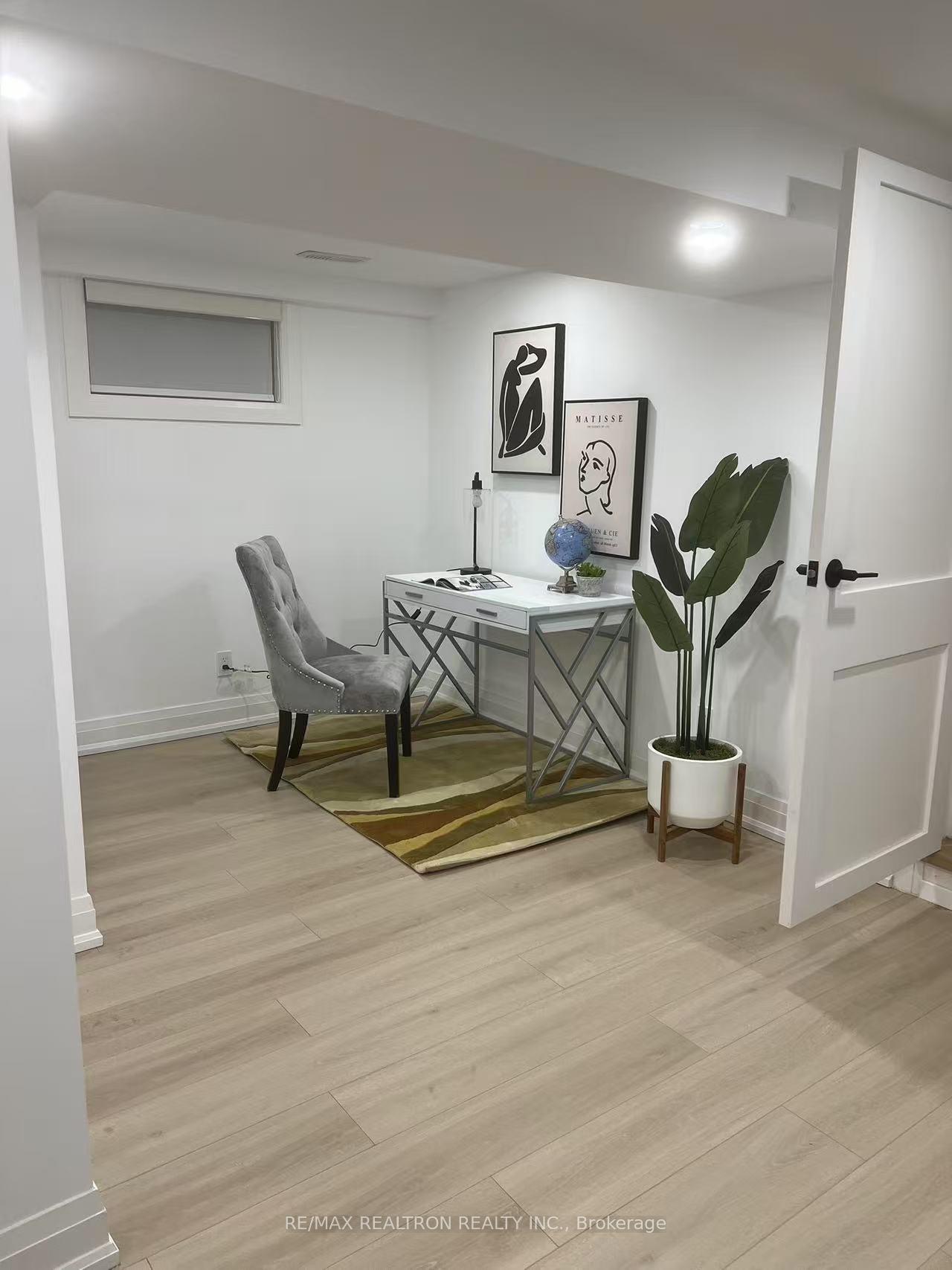 Photo 14 of 85 Springdale Boulevard, Toronto, Danforth Village-East York — HOMEH