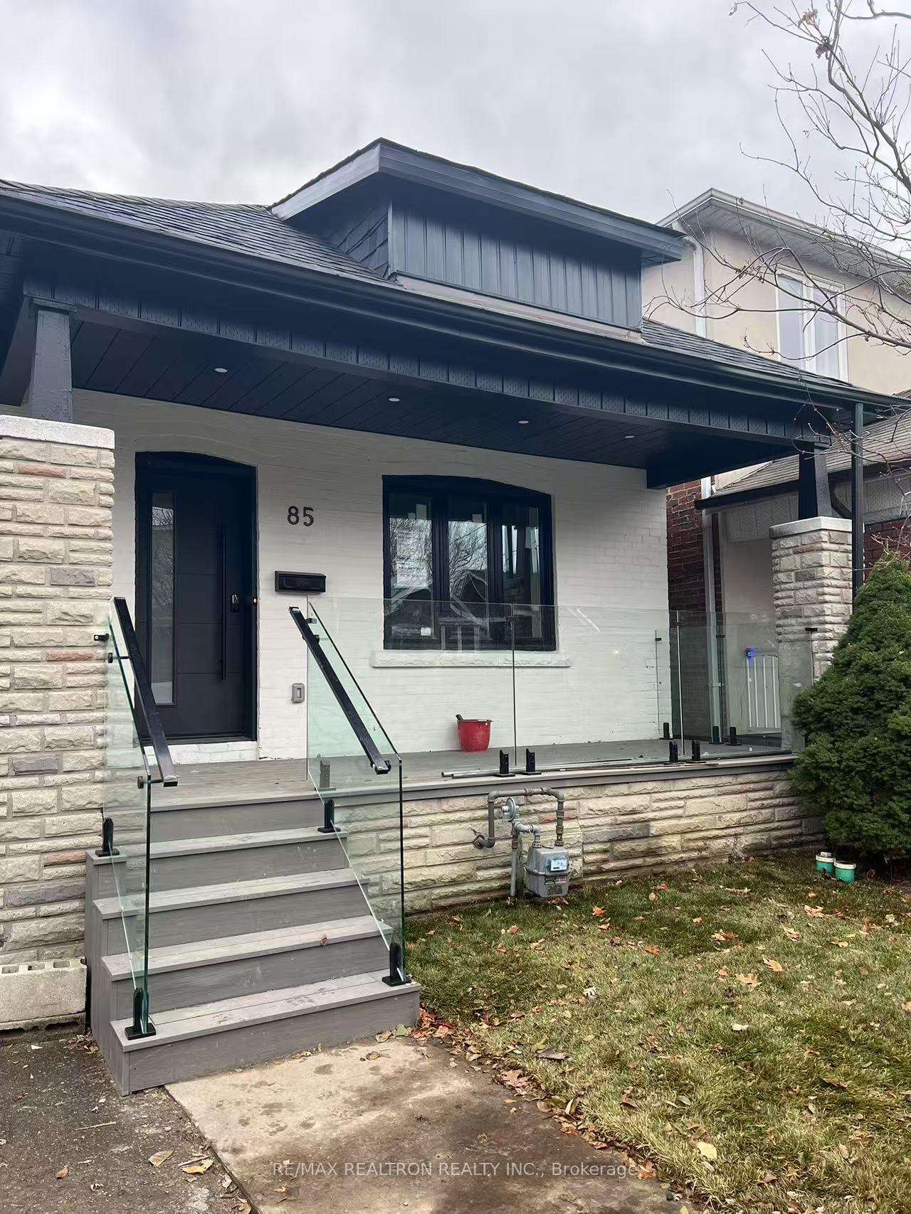 Photo 15 of 85 Springdale Boulevard, Toronto, Danforth Village-East York — HOMEH