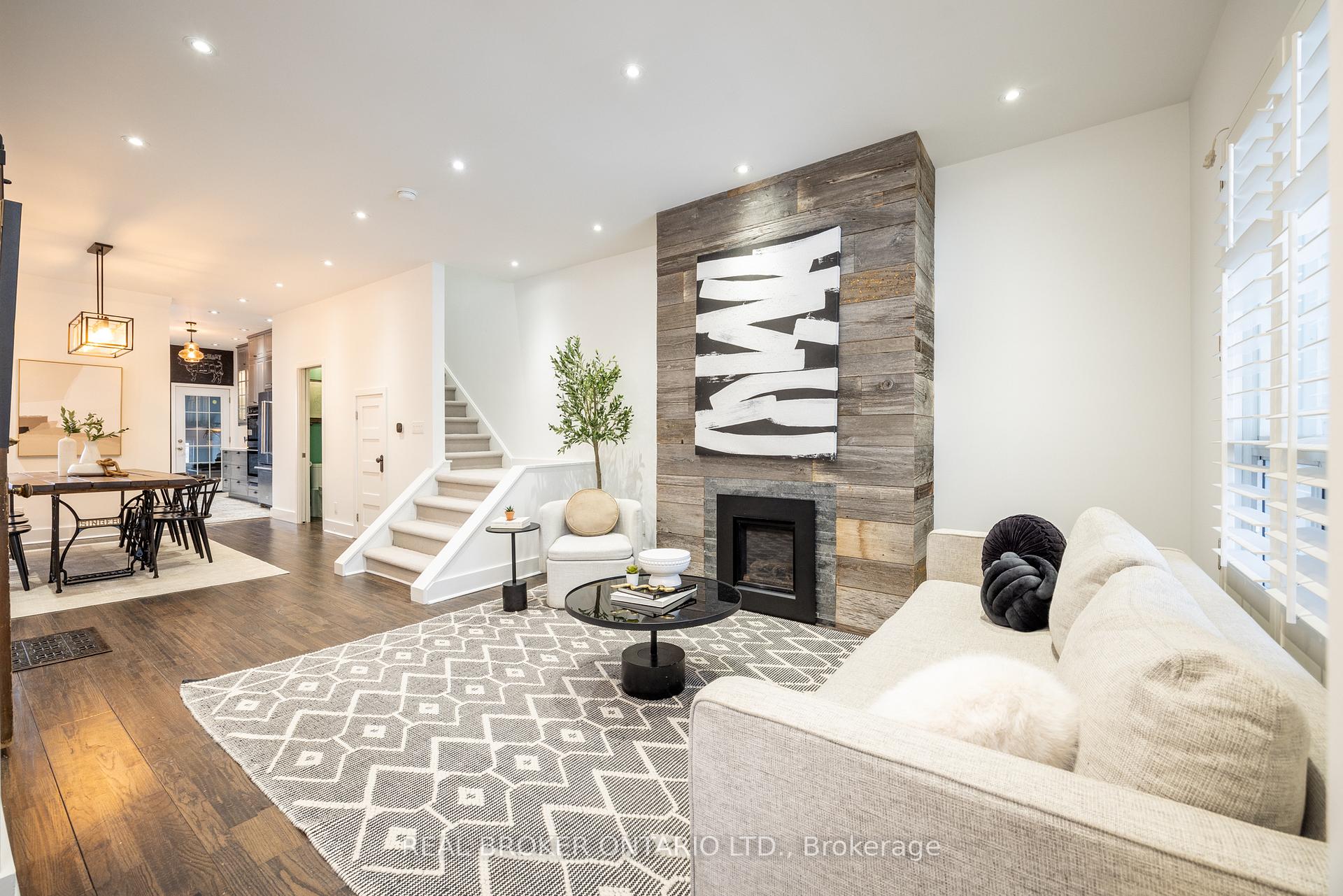 Photo 1 of 6 Vancouver Avenue, Toronto, Greenwood-Coxwell — HOMEH