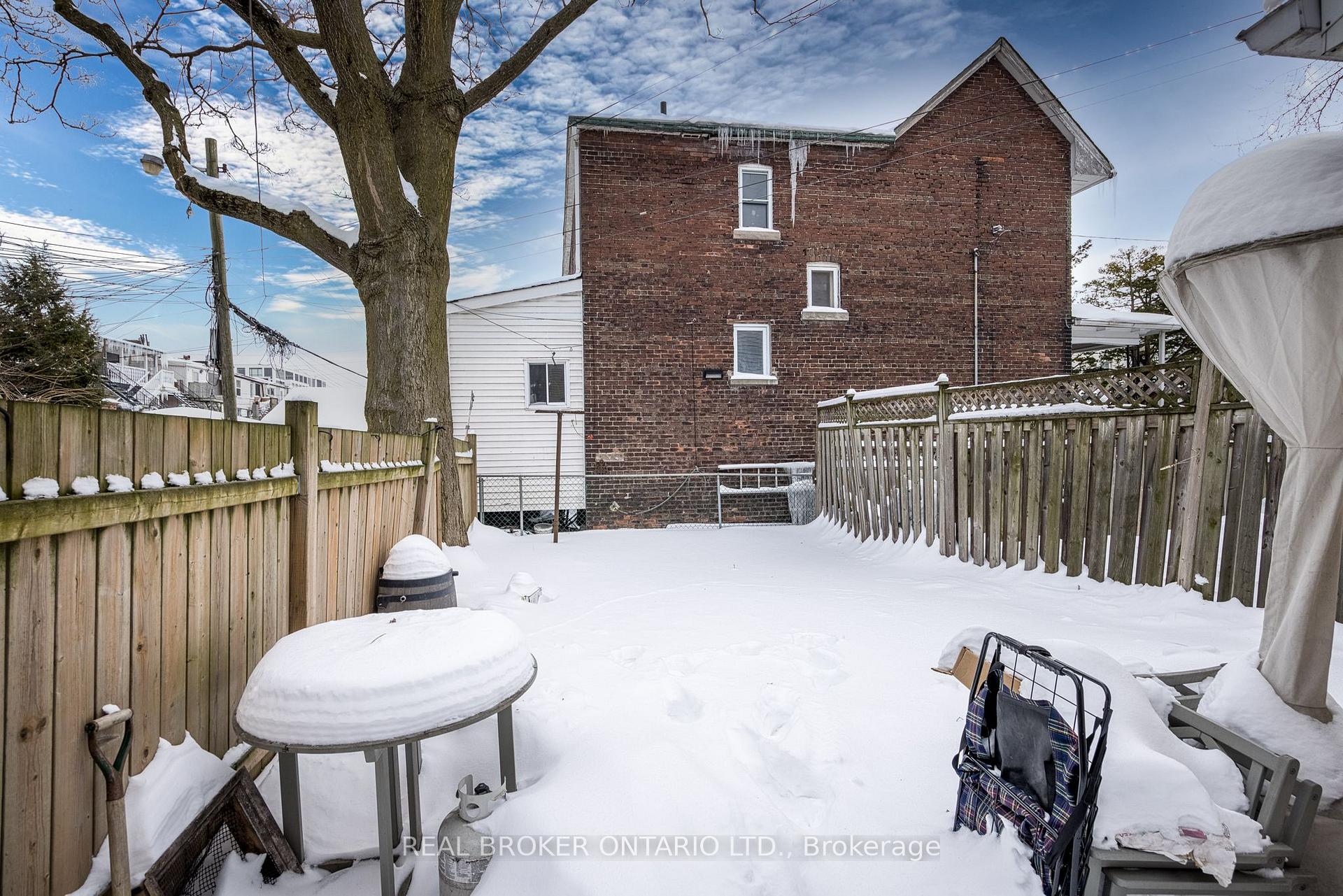 Photo 23 of 6 Vancouver Avenue, Toronto, Greenwood-Coxwell — HOMEH