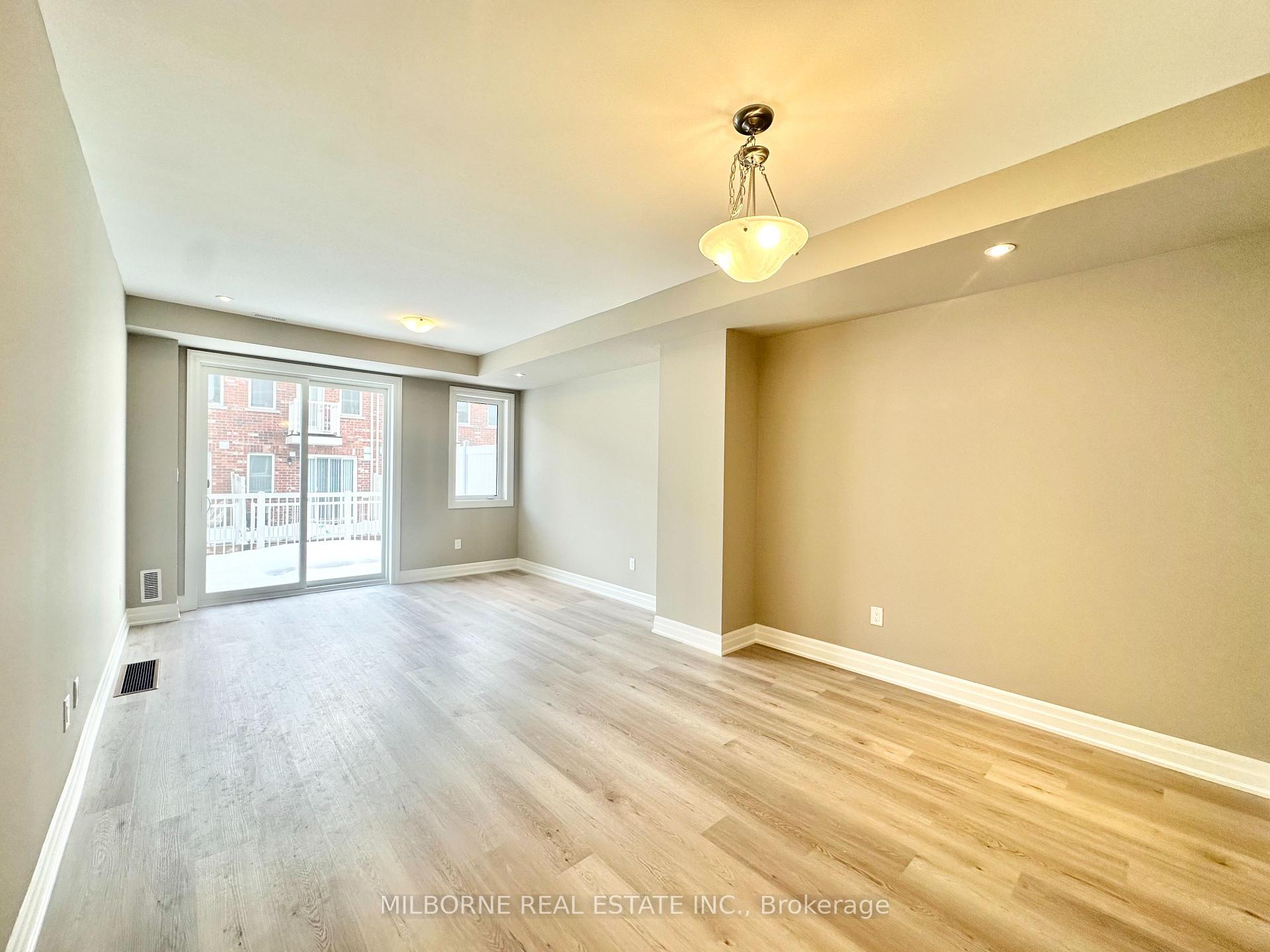 Photo 7 of 1003 Ellesmere Road, Scarborough, Dorset Park — HOMEH