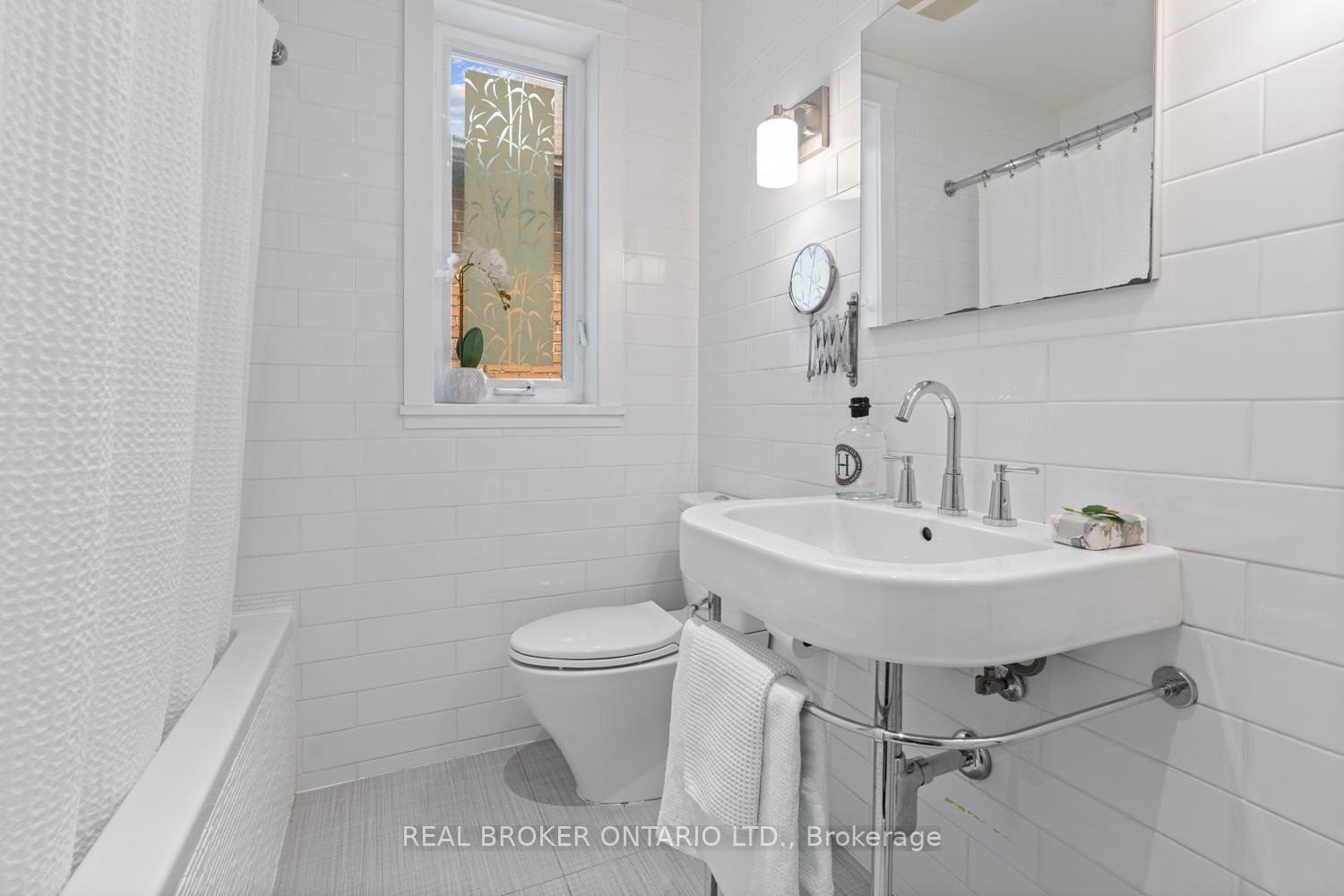 Photo 28 of 178 Browning Avenue, Toronto, Playter Estates-Danforth — HOMEH