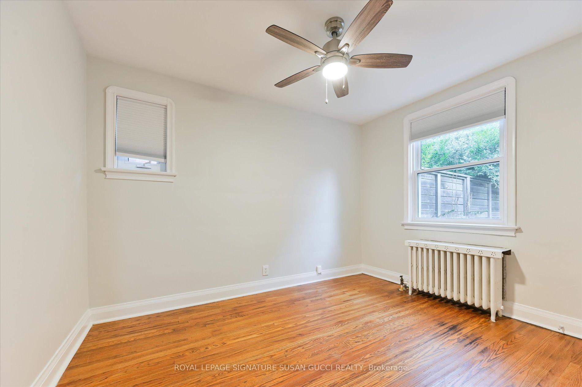 Photo 12 of 19 Plaxton Drive, Toronto, O'Connor-Parkview — HOMEH