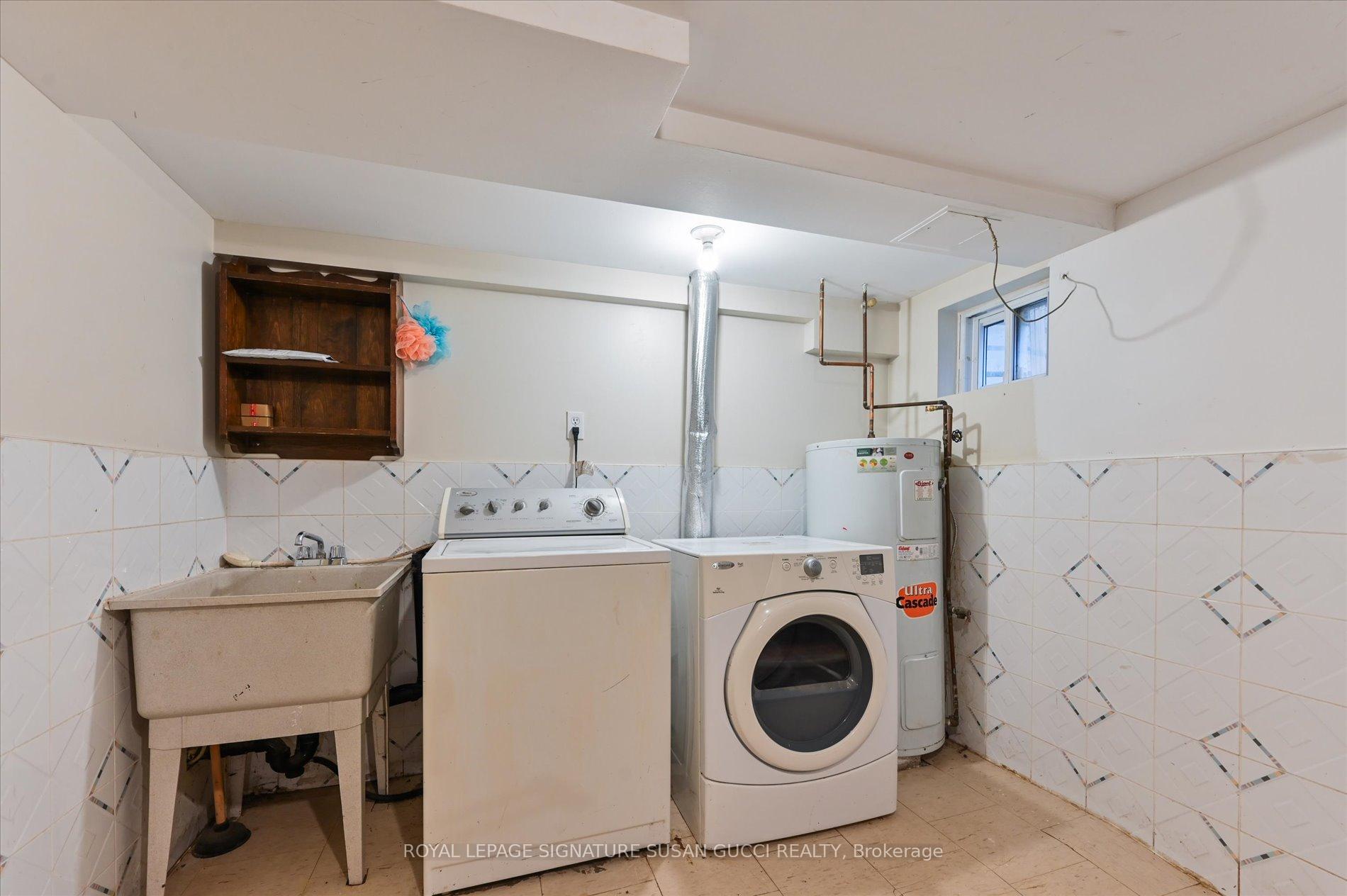 Photo 23 of 19 Plaxton Drive, Toronto, O'Connor-Parkview — HOMEH