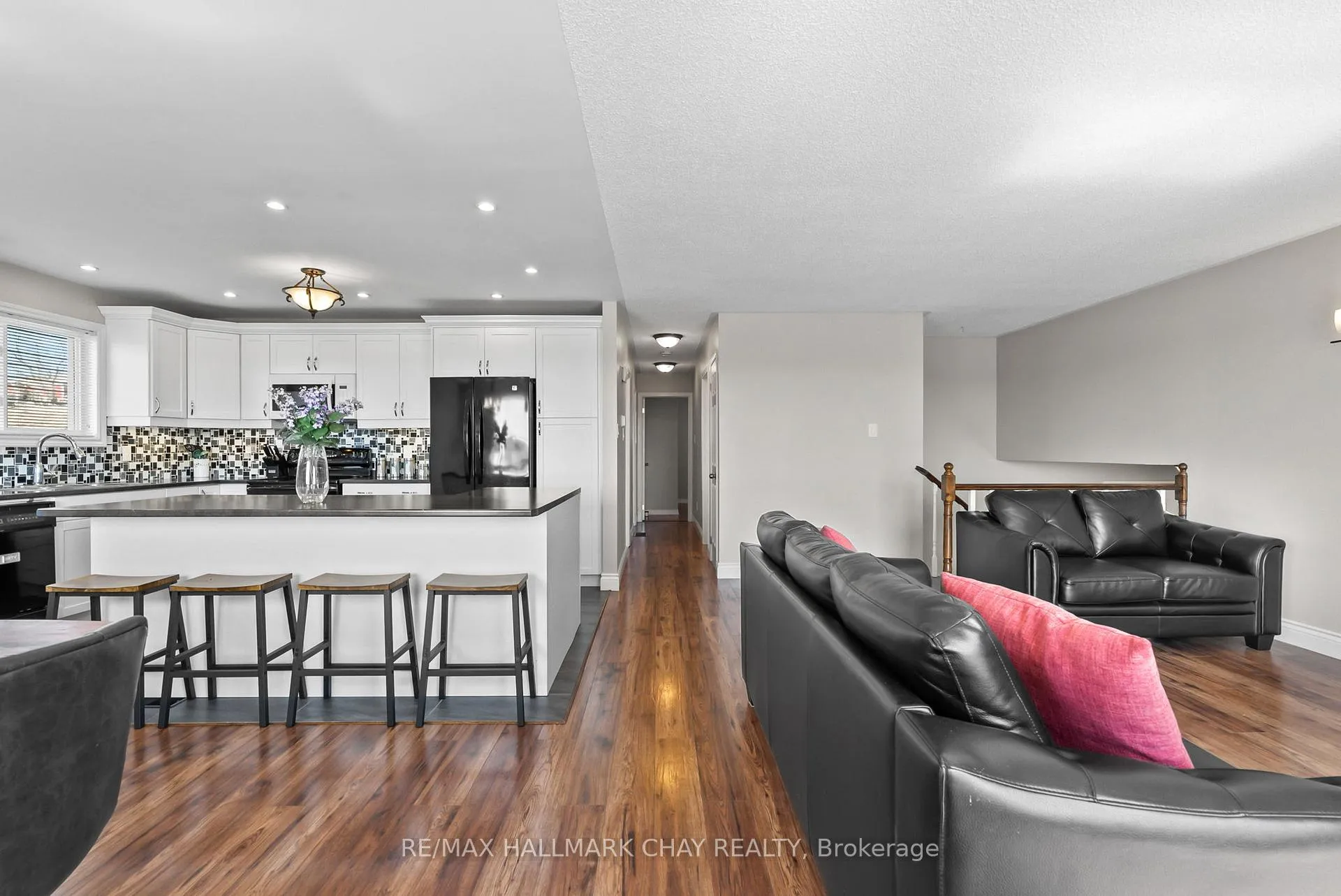 Photo 14 of 1620 County 21 Road, Cavan Monaghan, Cavan Twp — HOMEH