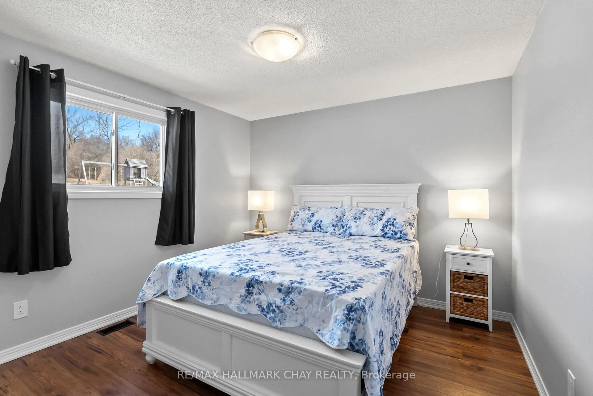 Photo 16 of 1620 County 21 Road, Cavan Monaghan, Cavan Twp — HOMEH