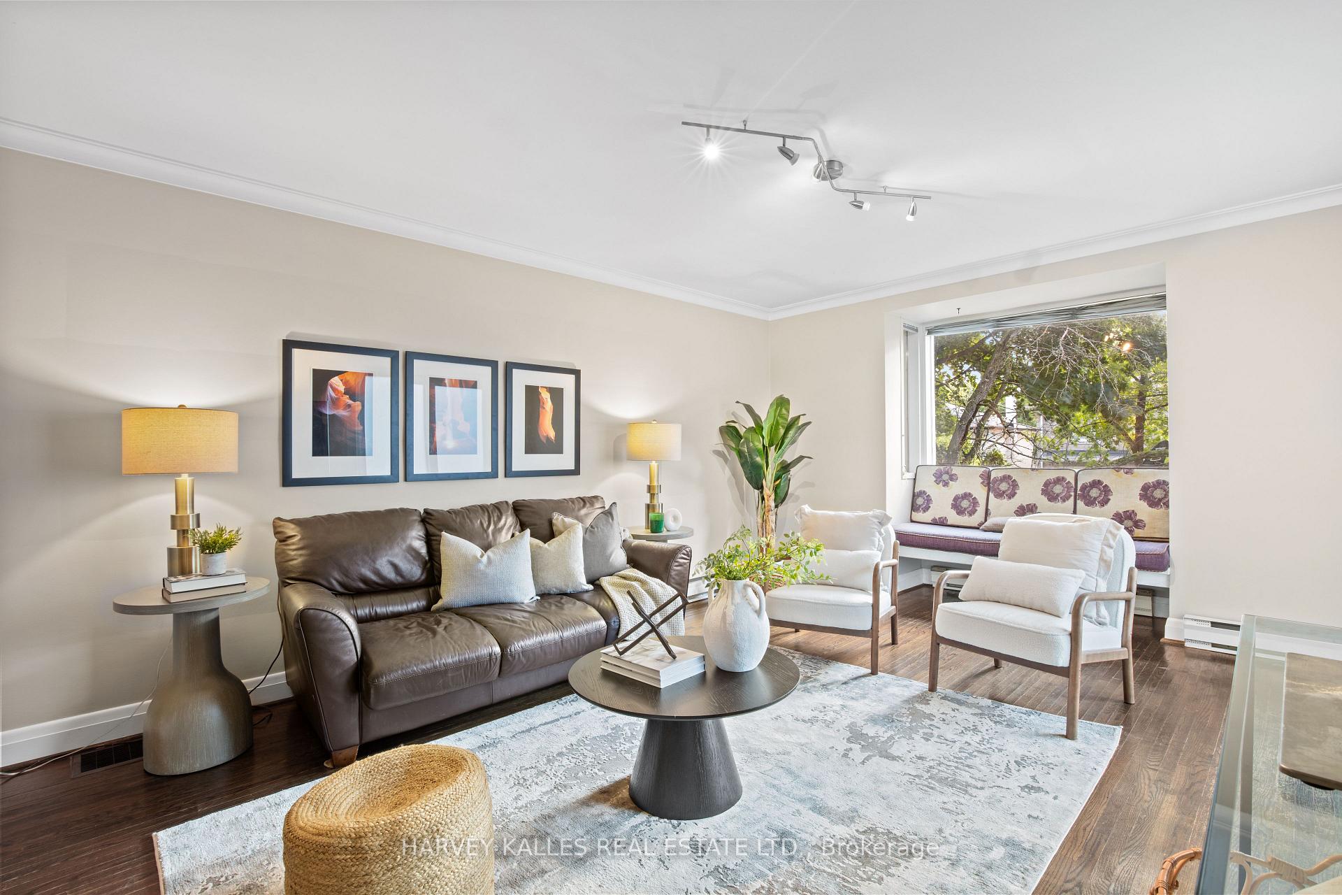 Photo 8 of 14 Lawnhurst Boulevard, Toronto, Forest Hill North — HOMEH