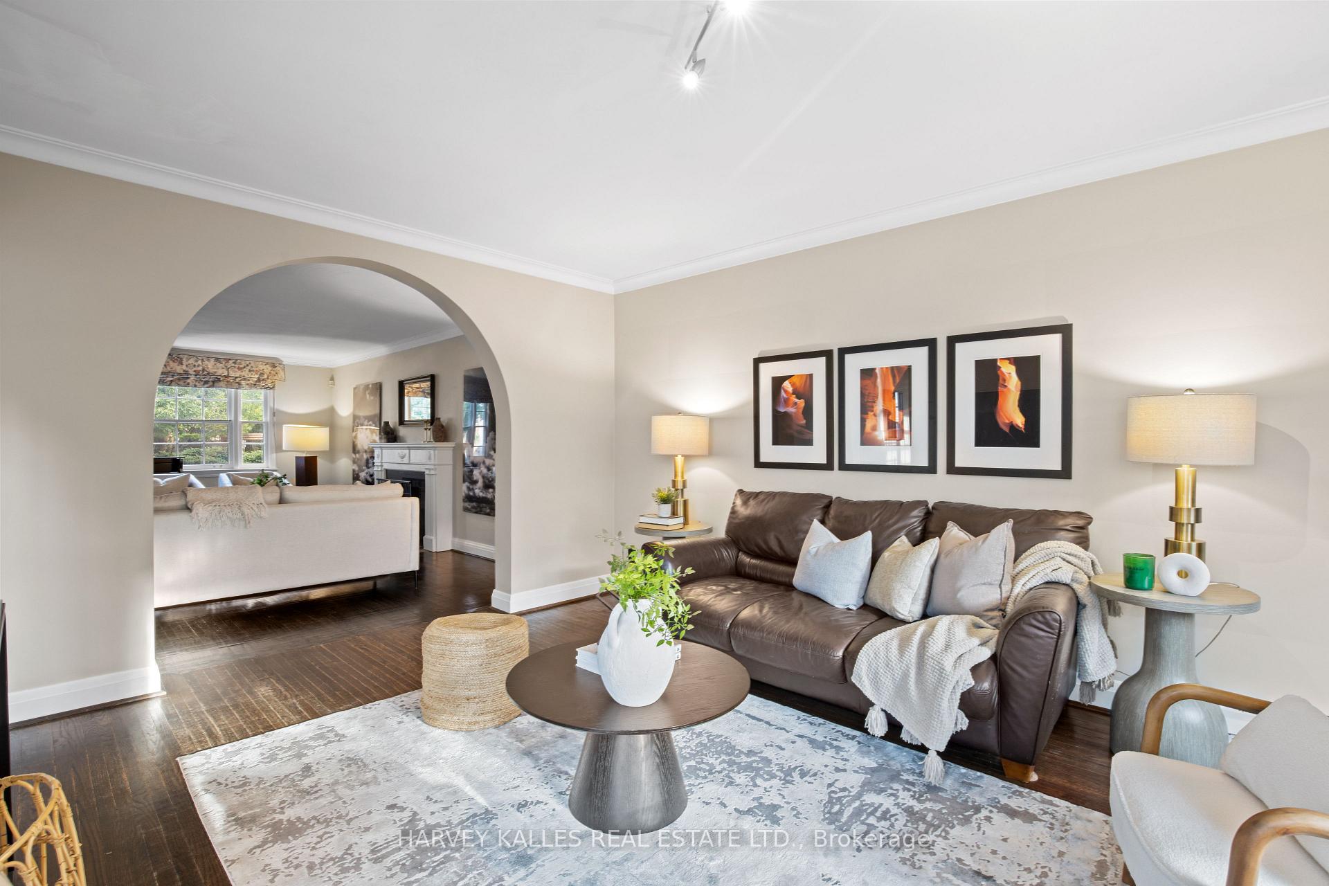 Photo 10 of 14 Lawnhurst Boulevard, Toronto, Forest Hill North — HOMEH