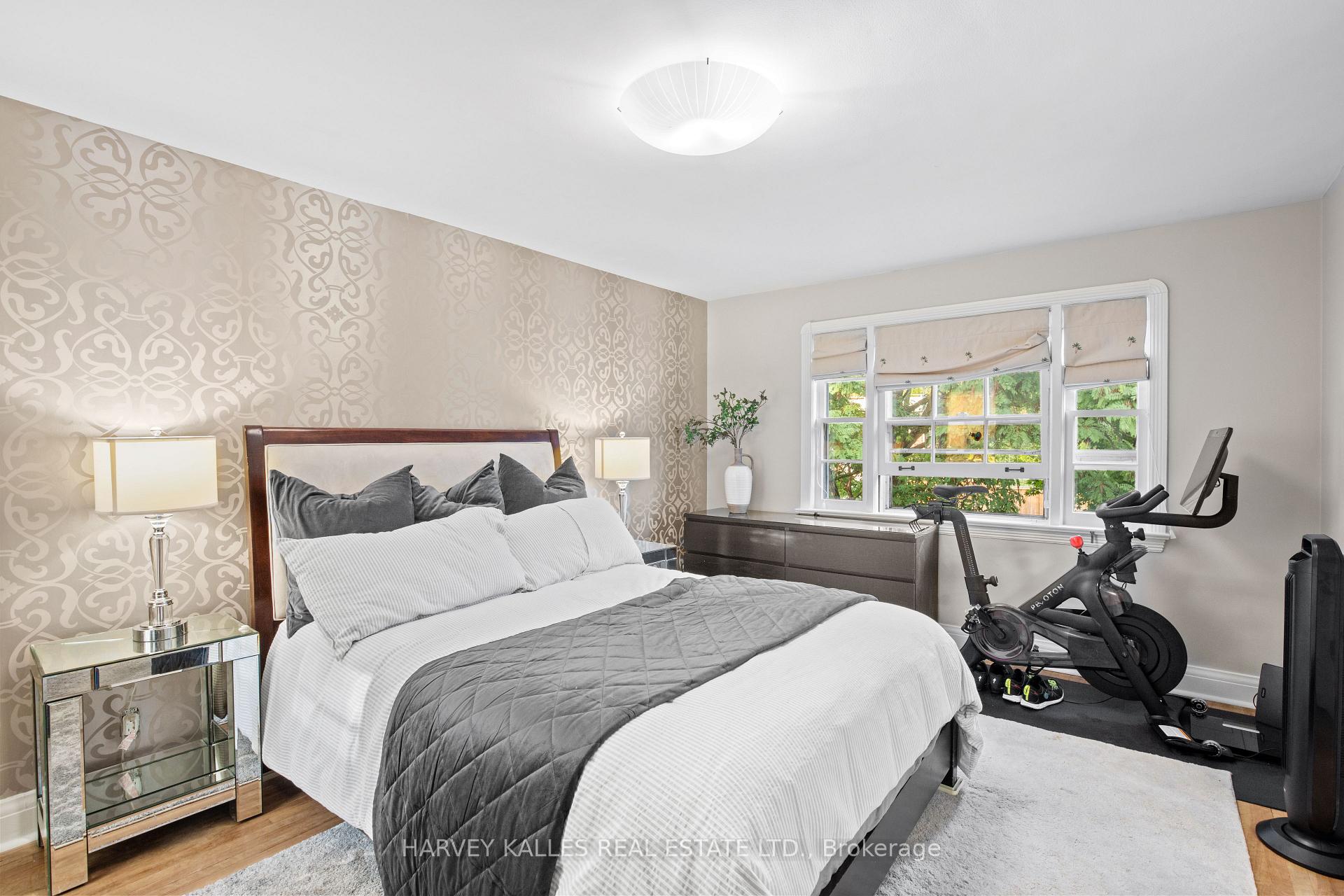 Photo 19 of 14 Lawnhurst Boulevard, Toronto, Forest Hill North — HOMEH