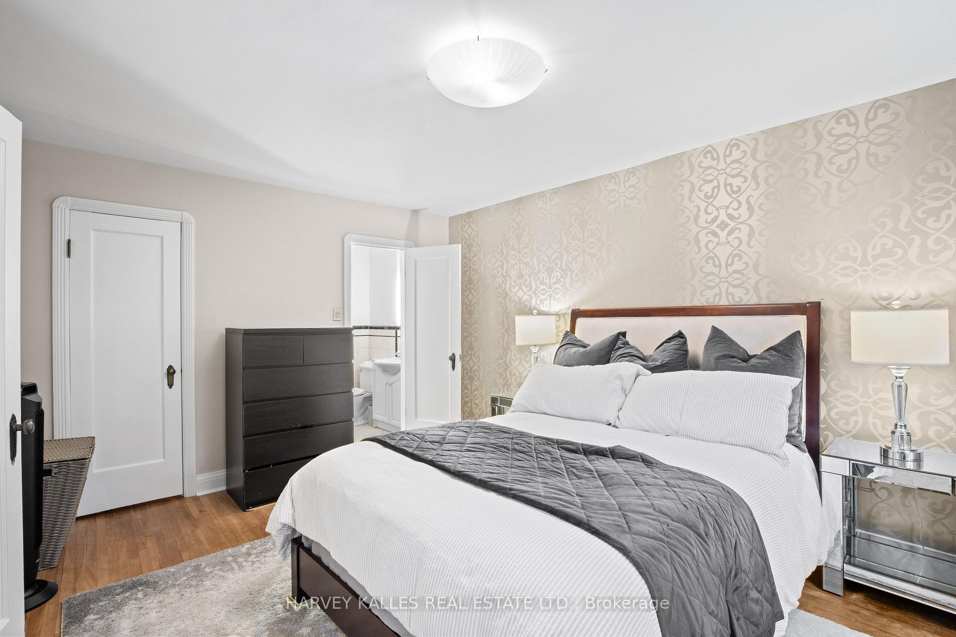 Photo 20 of 14 Lawnhurst Boulevard, Toronto, Forest Hill North — HOMEH